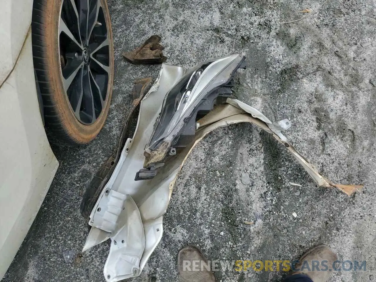 12 Photograph of a damaged car 5YFBURHE3KP874448 TOYOTA COROLLA 2019