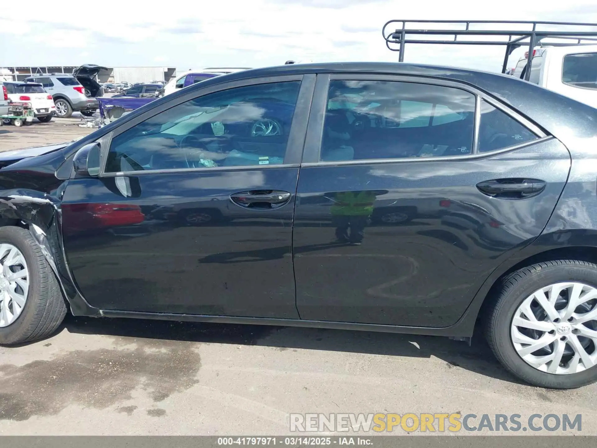 14 Photograph of a damaged car 5YFBURHE3KP874871 TOYOTA COROLLA 2019