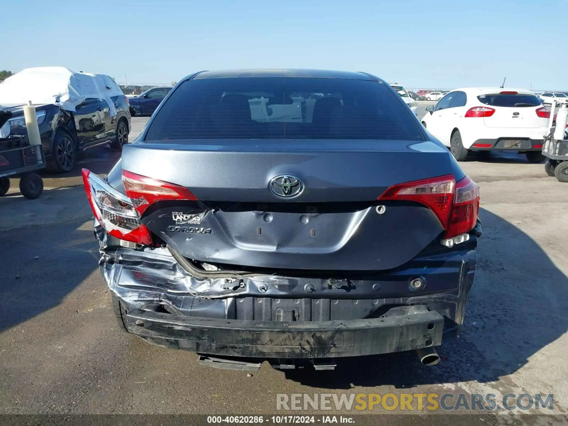 17 Photograph of a damaged car 5YFBURHE3KP875387 TOYOTA COROLLA 2019