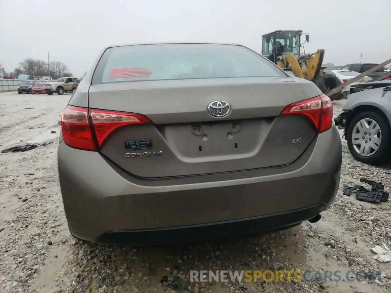 6 Photograph of a damaged car 5YFBURHE3KP875650 TOYOTA COROLLA 2019