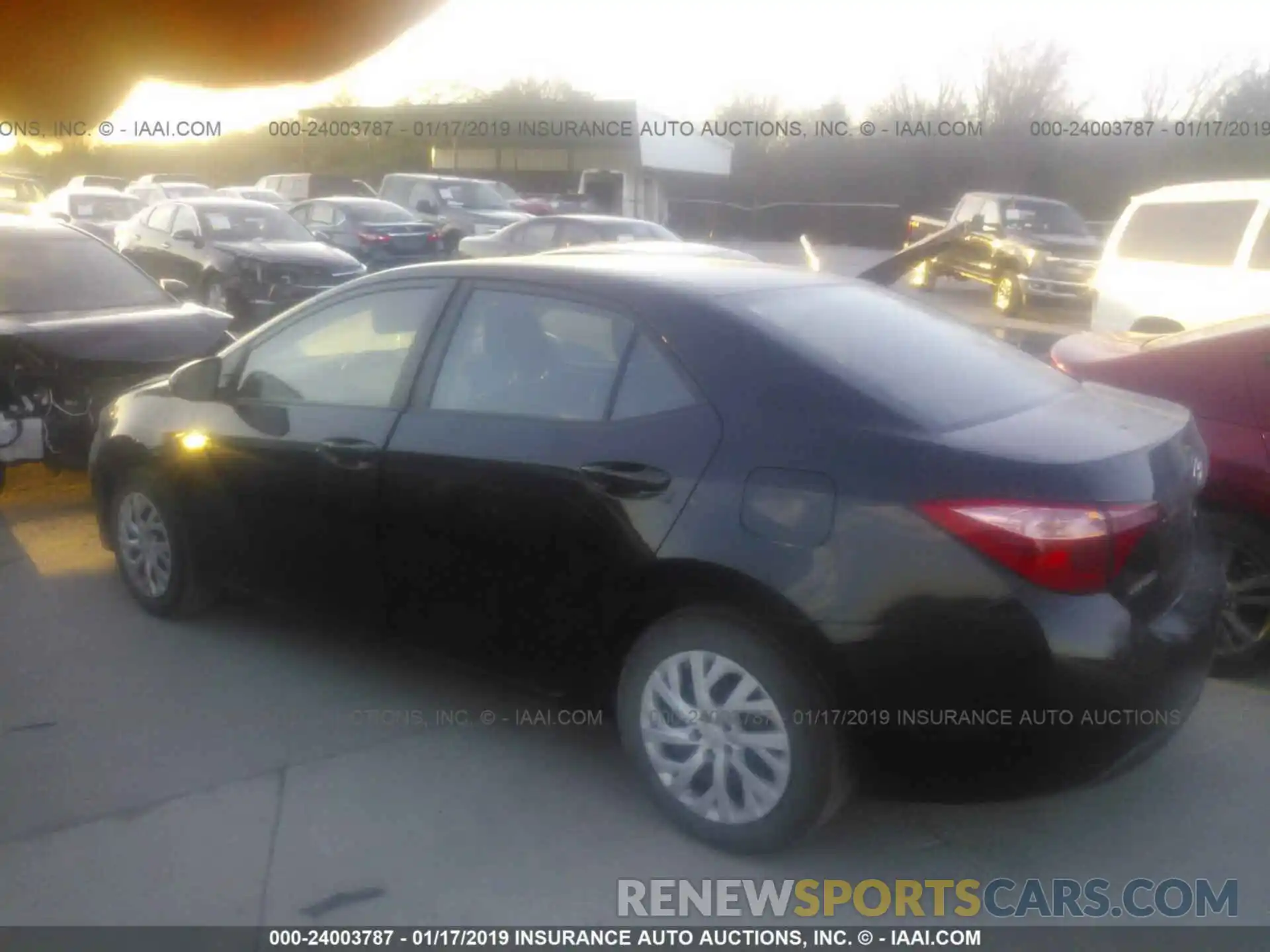 3 Photograph of a damaged car 5YFBURHE3KP876068 TOYOTA COROLLA 2019