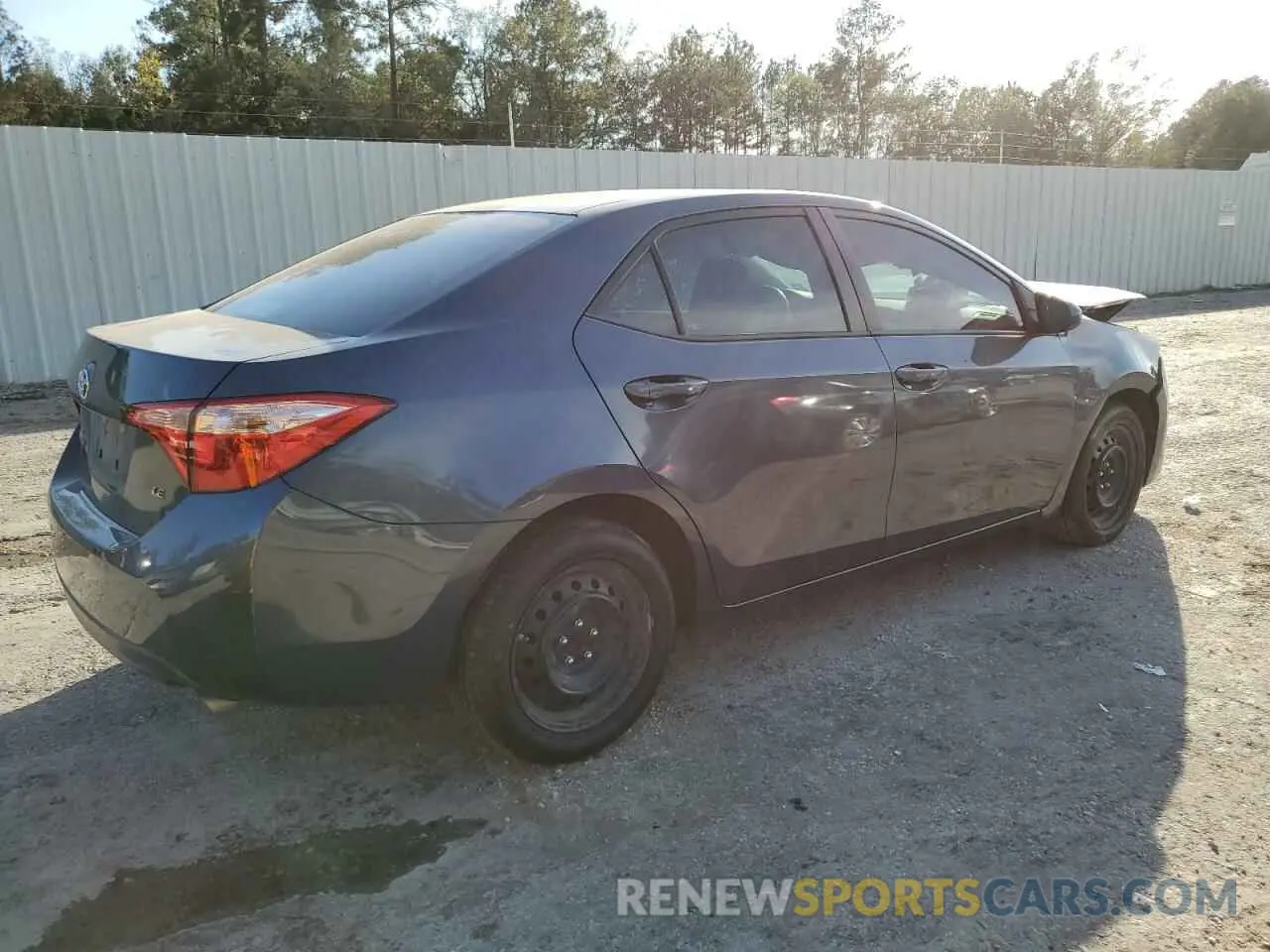 3 Photograph of a damaged car 5YFBURHE3KP876071 TOYOTA COROLLA 2019