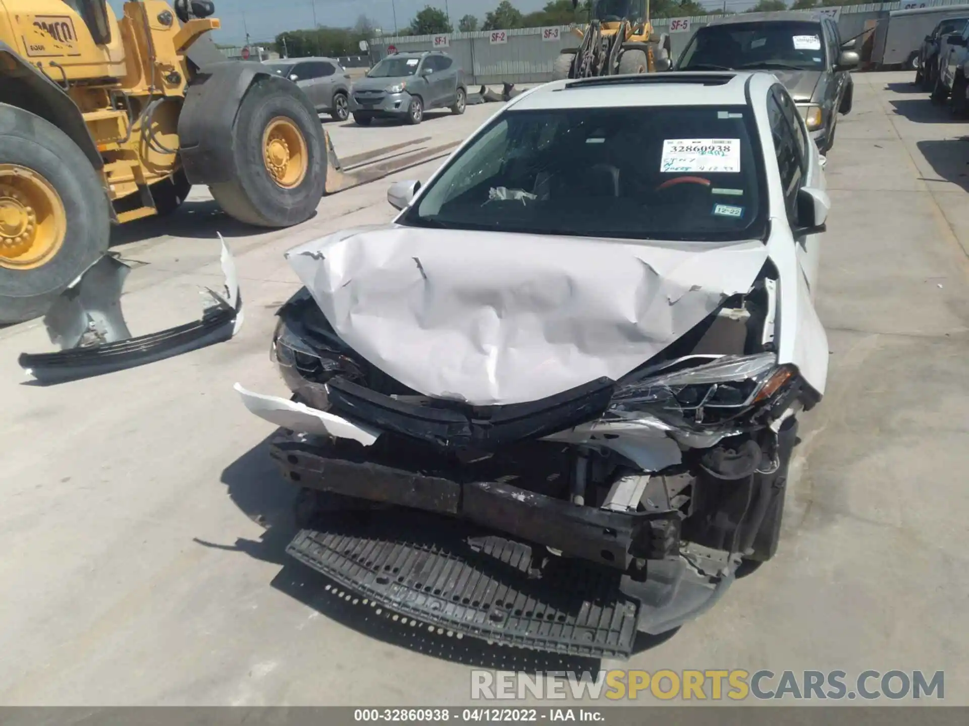 6 Photograph of a damaged car 5YFBURHE3KP876832 TOYOTA COROLLA 2019