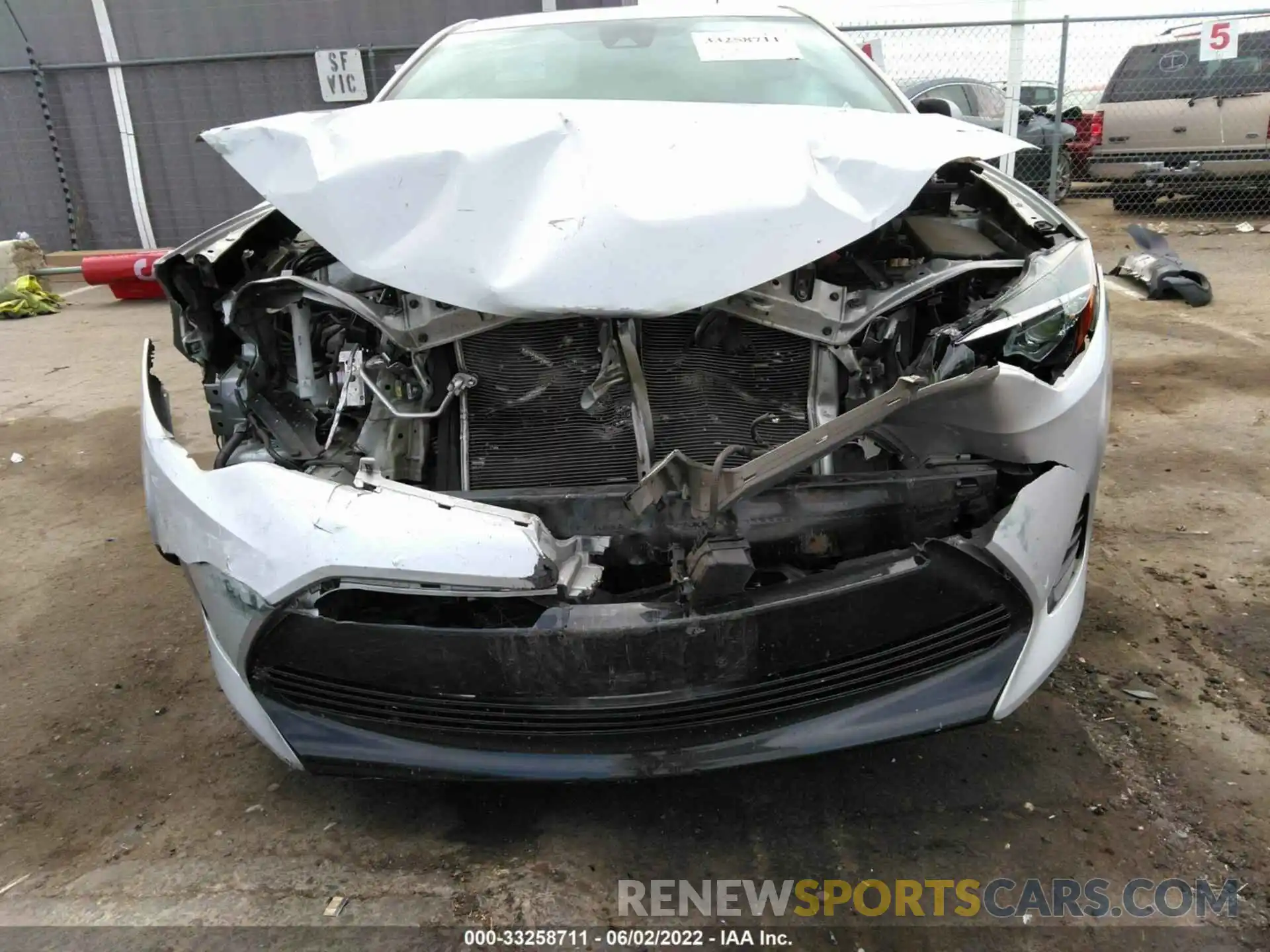 6 Photograph of a damaged car 5YFBURHE3KP881626 TOYOTA COROLLA 2019