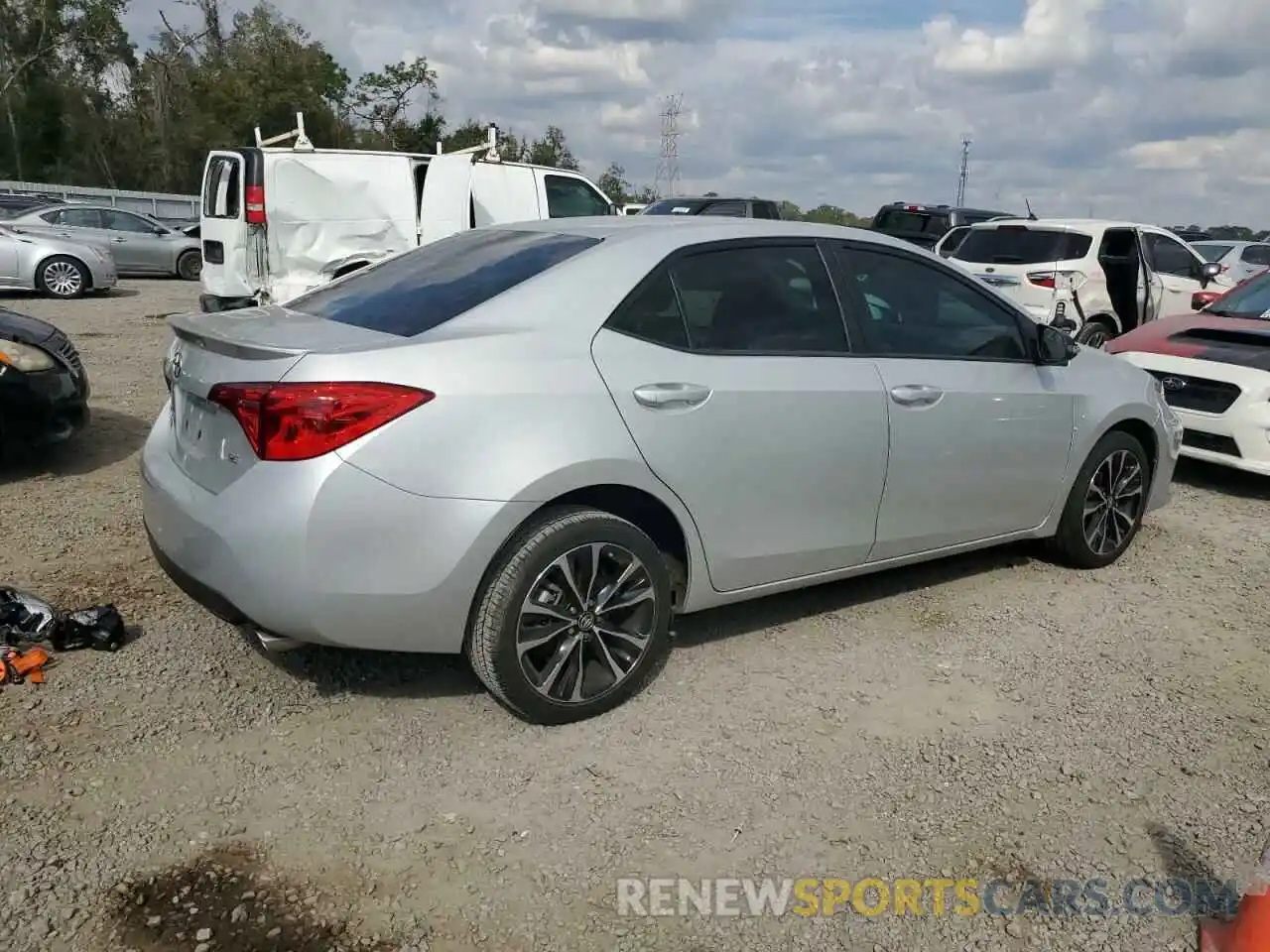 3 Photograph of a damaged car 5YFBURHE3KP882792 TOYOTA COROLLA 2019