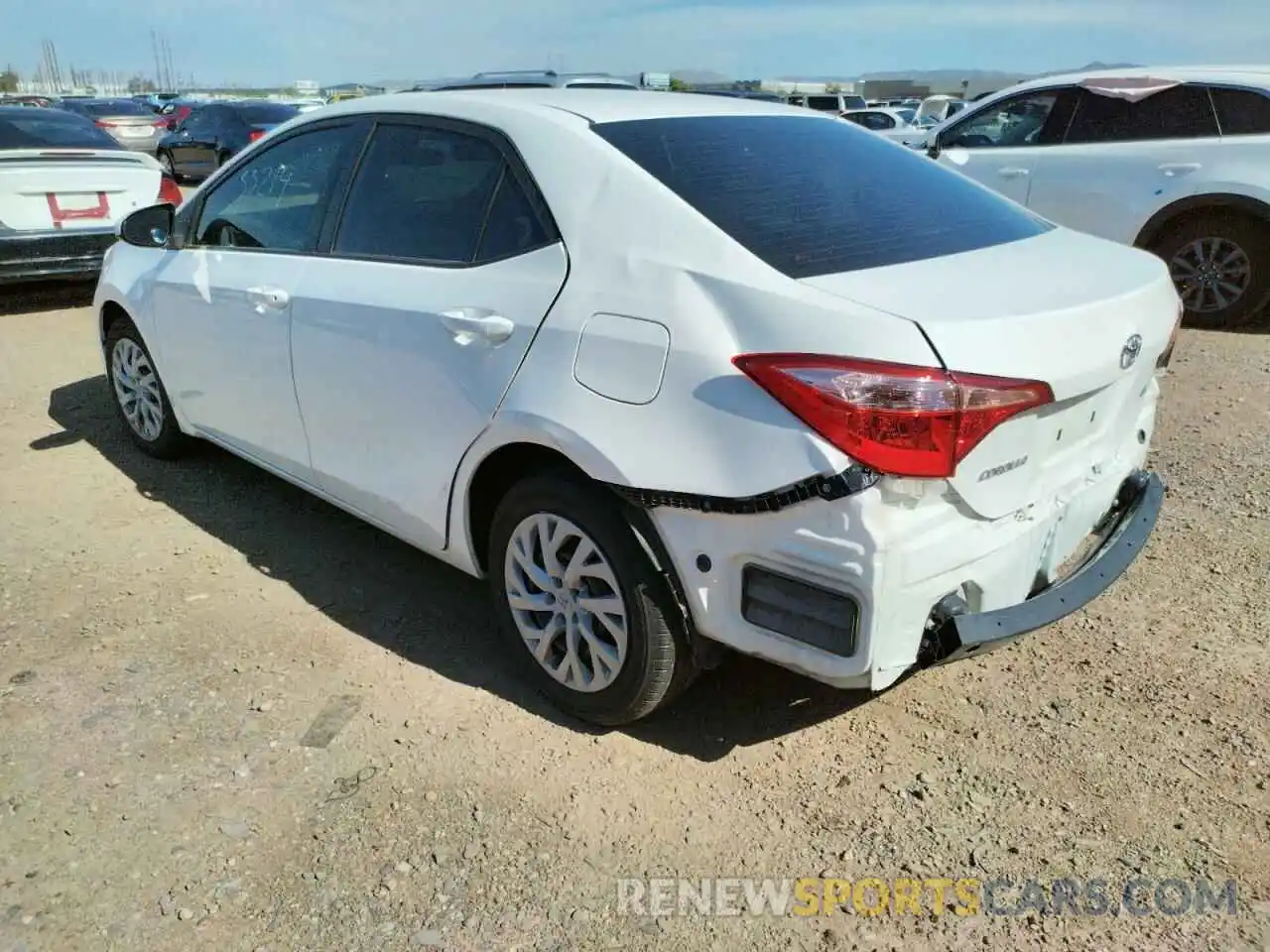 3 Photograph of a damaged car 5YFBURHE3KP884591 TOYOTA COROLLA 2019