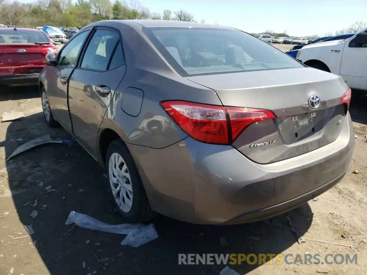 3 Photograph of a damaged car 5YFBURHE3KP884705 TOYOTA COROLLA 2019