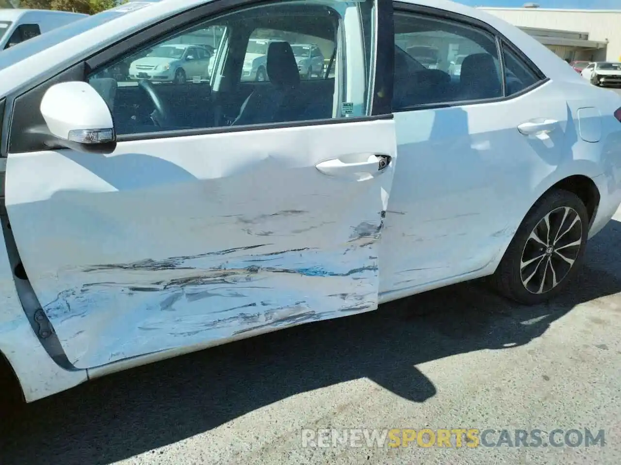 9 Photograph of a damaged car 5YFBURHE3KP887359 TOYOTA COROLLA 2019