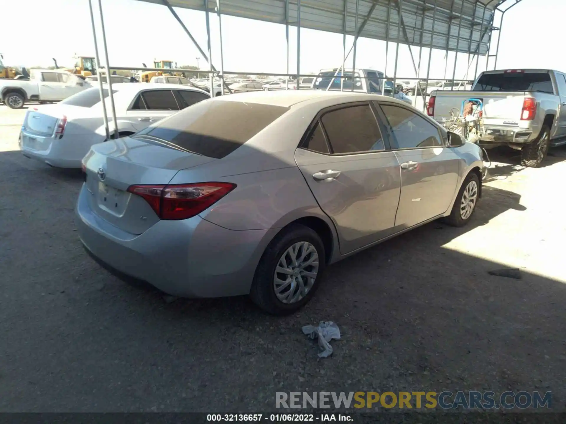 4 Photograph of a damaged car 5YFBURHE3KP889175 TOYOTA COROLLA 2019