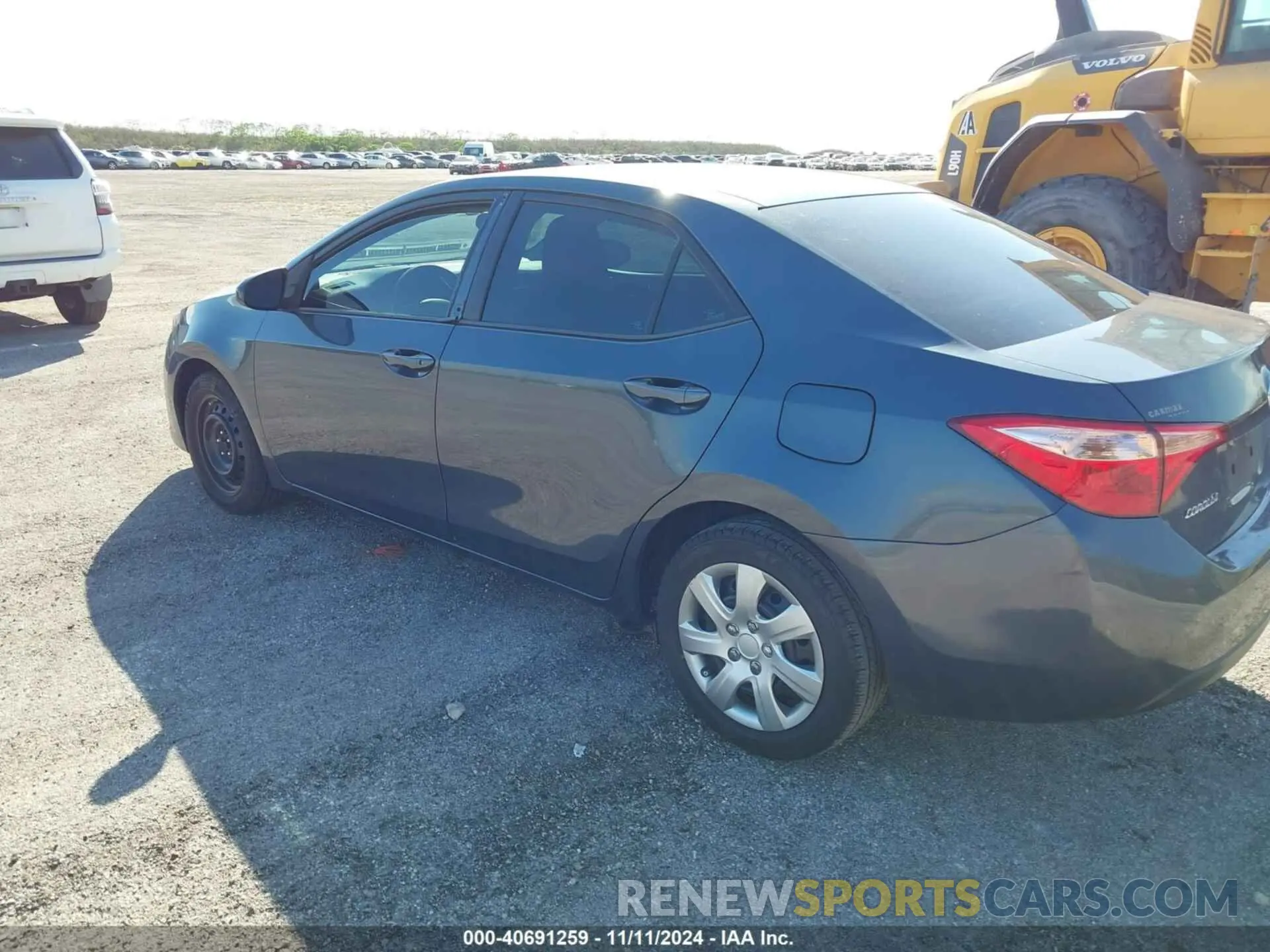3 Photograph of a damaged car 5YFBURHE3KP890374 TOYOTA COROLLA 2019