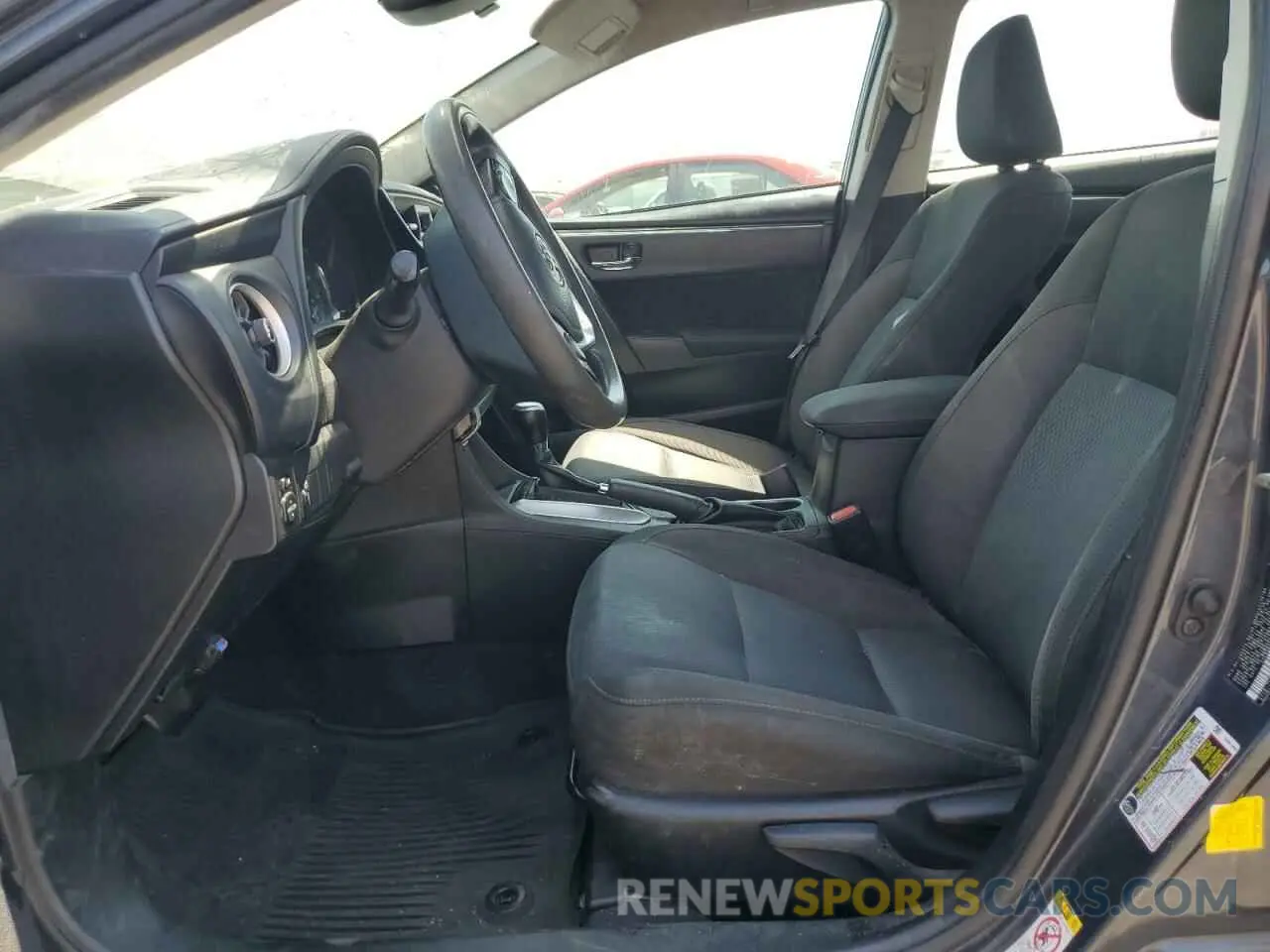 7 Photograph of a damaged car 5YFBURHE3KP894120 TOYOTA COROLLA 2019