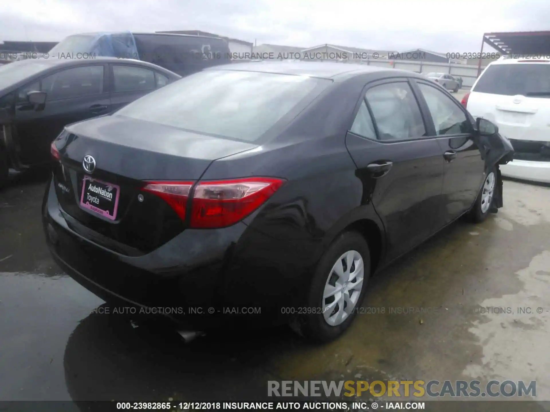 4 Photograph of a damaged car 5YFBURHE3KP898961 TOYOTA COROLLA 2019