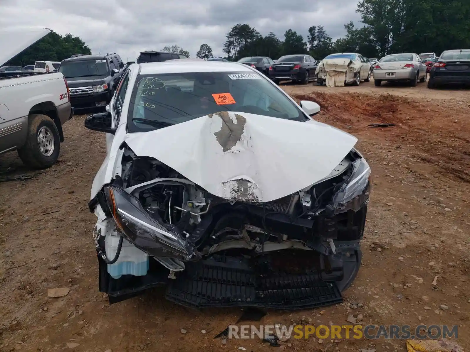 9 Photograph of a damaged car 5YFBURHE3KP900949 TOYOTA COROLLA 2019