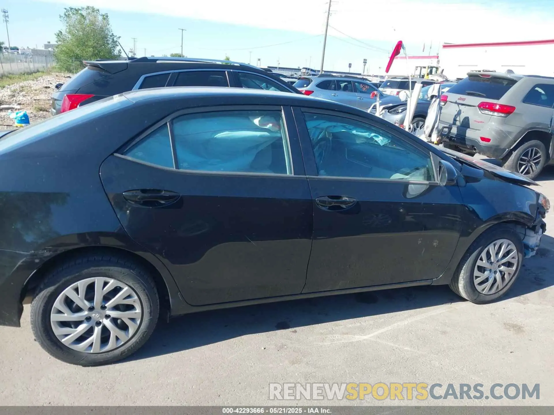 14 Photograph of a damaged car 5YFBURHE3KP903107 TOYOTA COROLLA 2019