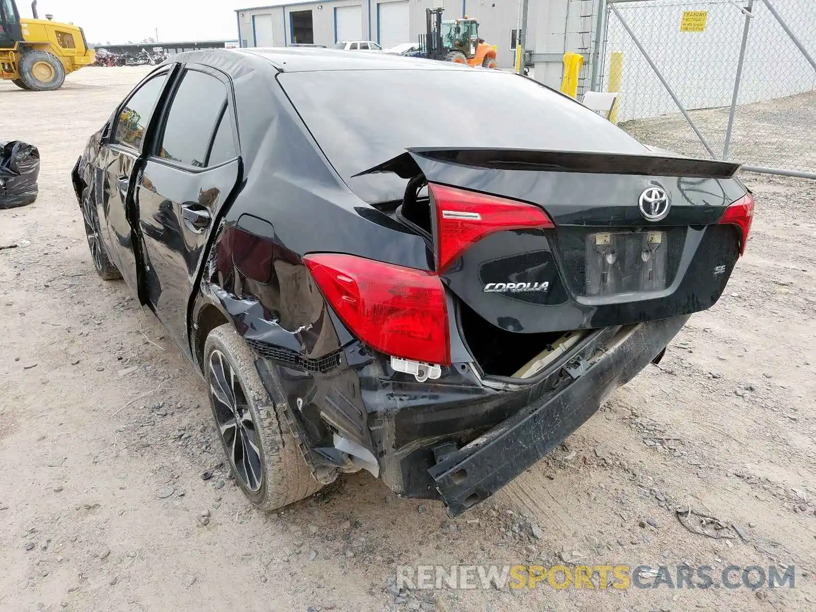 3 Photograph of a damaged car 5YFBURHE3KP903415 TOYOTA COROLLA 2019