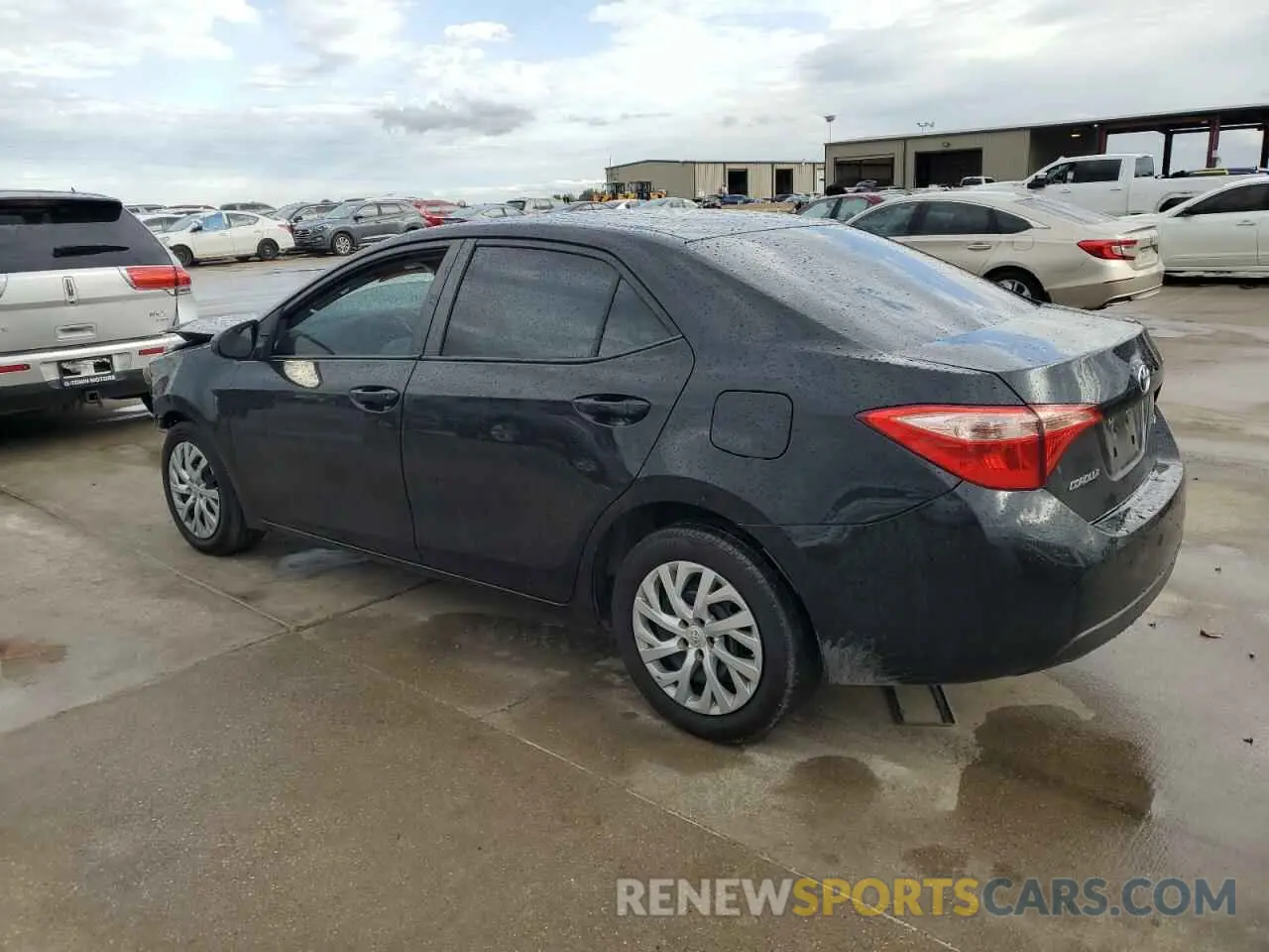 2 Photograph of a damaged car 5YFBURHE3KP908338 TOYOTA COROLLA 2019