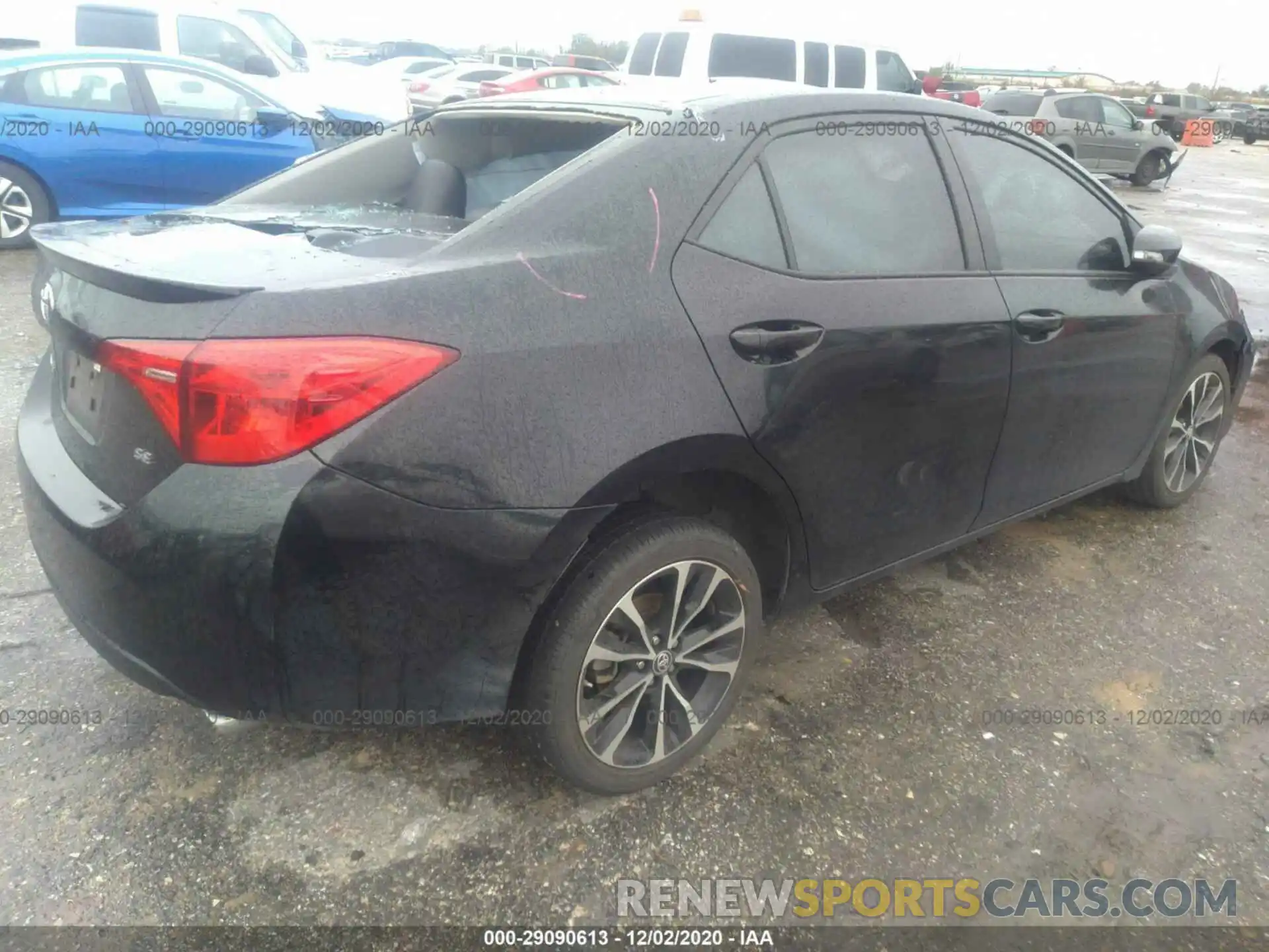 4 Photograph of a damaged car 5YFBURHE3KP913975 TOYOTA COROLLA 2019