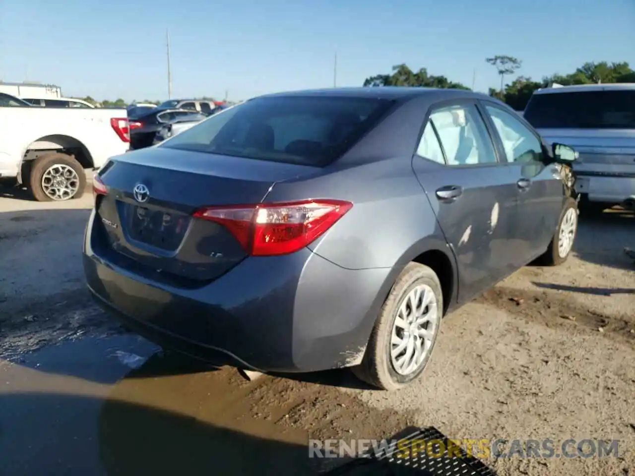 4 Photograph of a damaged car 5YFBURHE3KP917895 TOYOTA COROLLA 2019