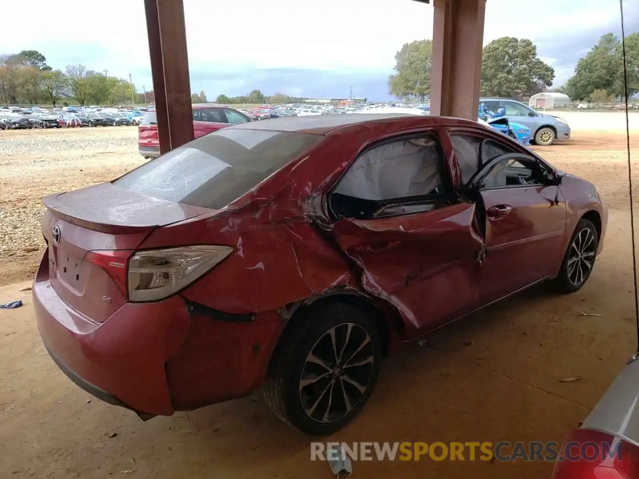 4 Photograph of a damaged car 5YFBURHE3KP918285 TOYOTA COROLLA 2019