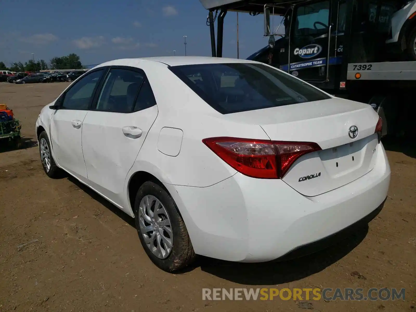 3 Photograph of a damaged car 5YFBURHE3KP919811 TOYOTA COROLLA 2019