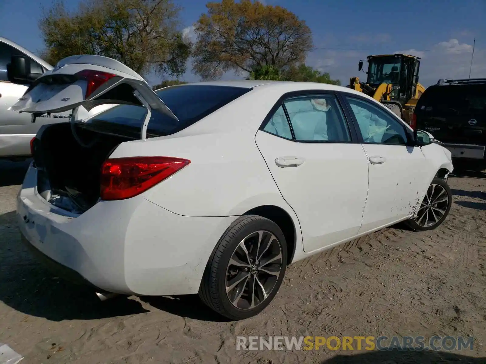 4 Photograph of a damaged car 5YFBURHE3KP919985 TOYOTA COROLLA 2019