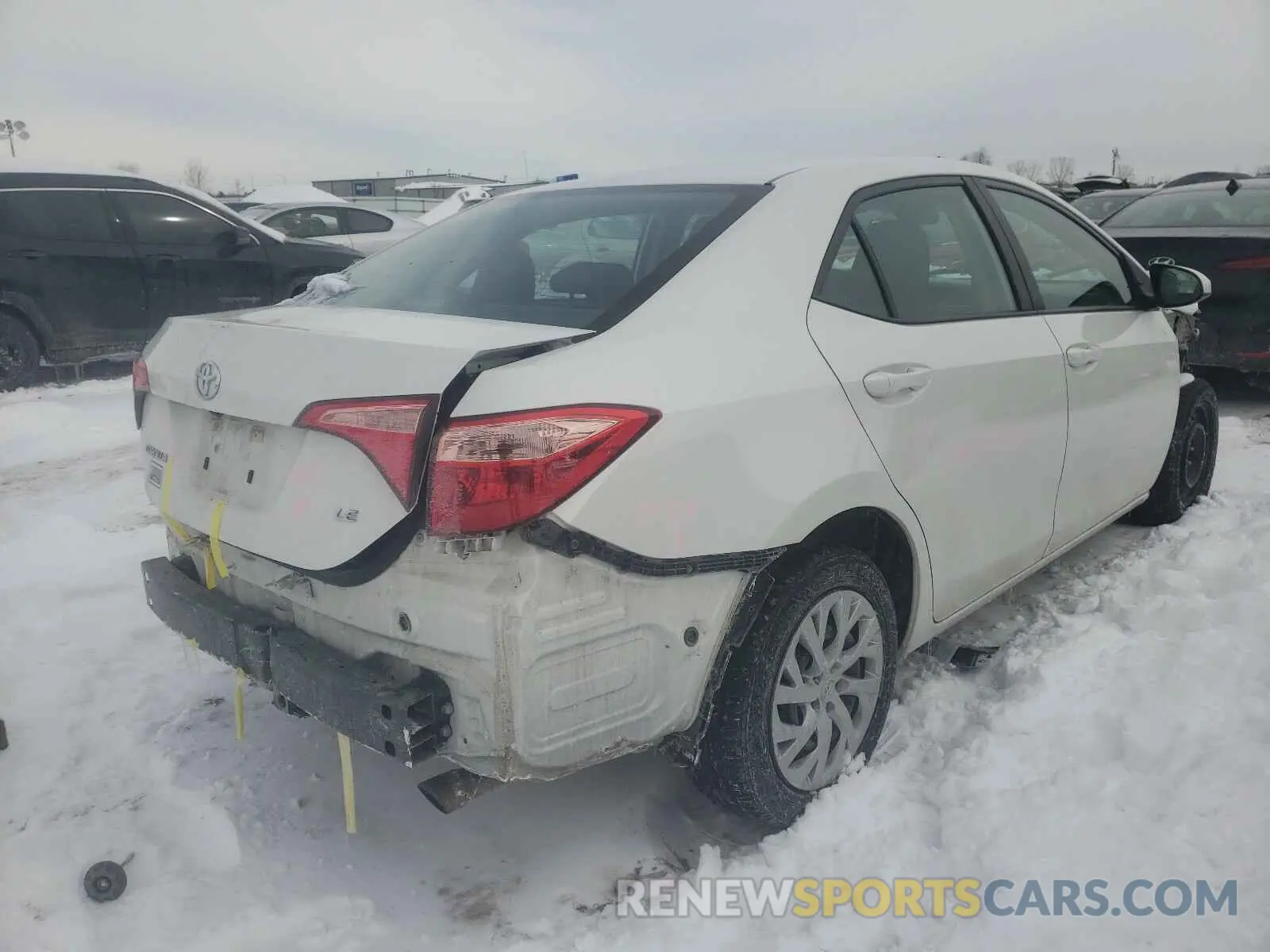 4 Photograph of a damaged car 5YFBURHE3KP923809 TOYOTA COROLLA 2019