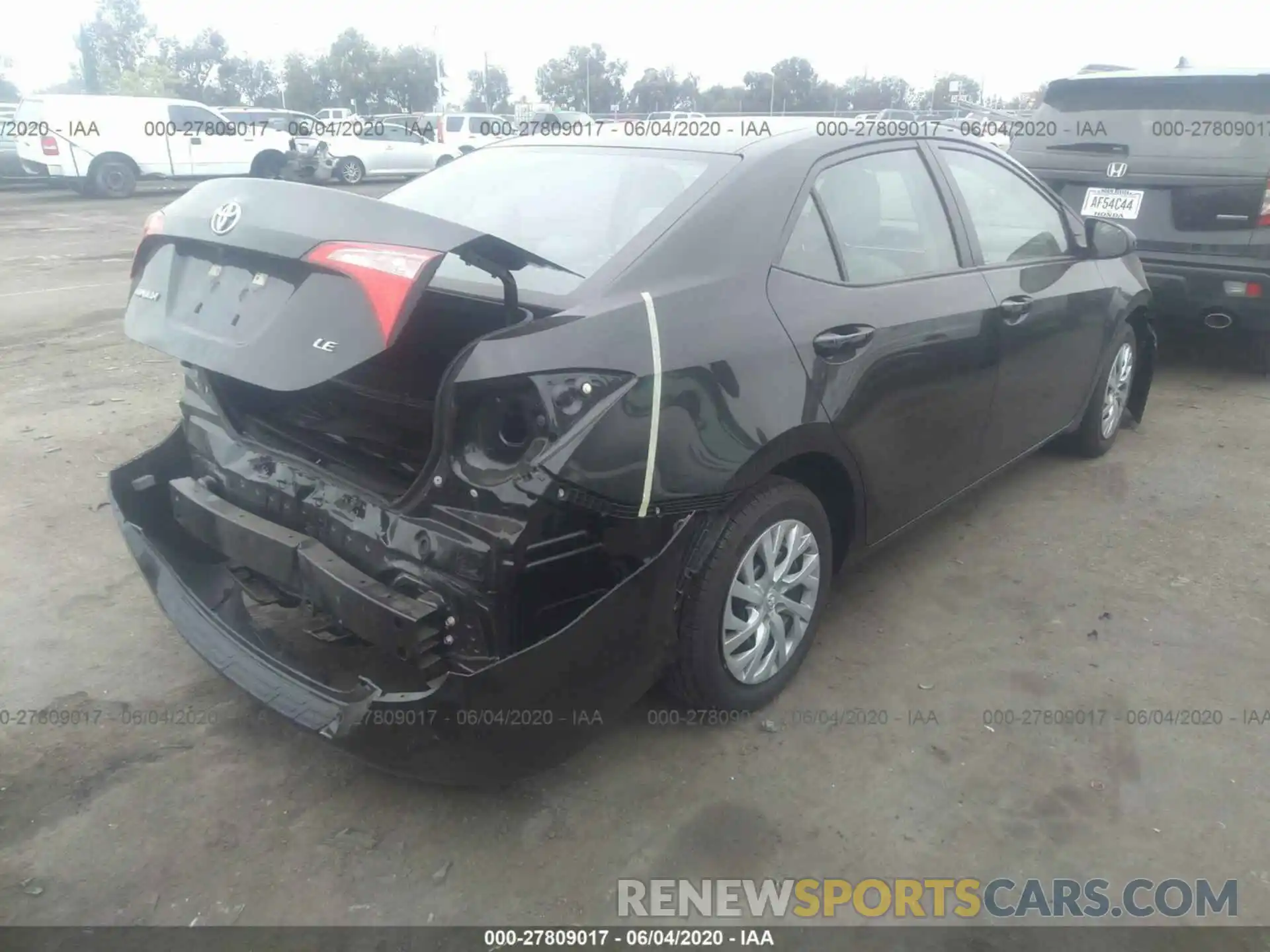 4 Photograph of a damaged car 5YFBURHE3KP926550 TOYOTA COROLLA 2019