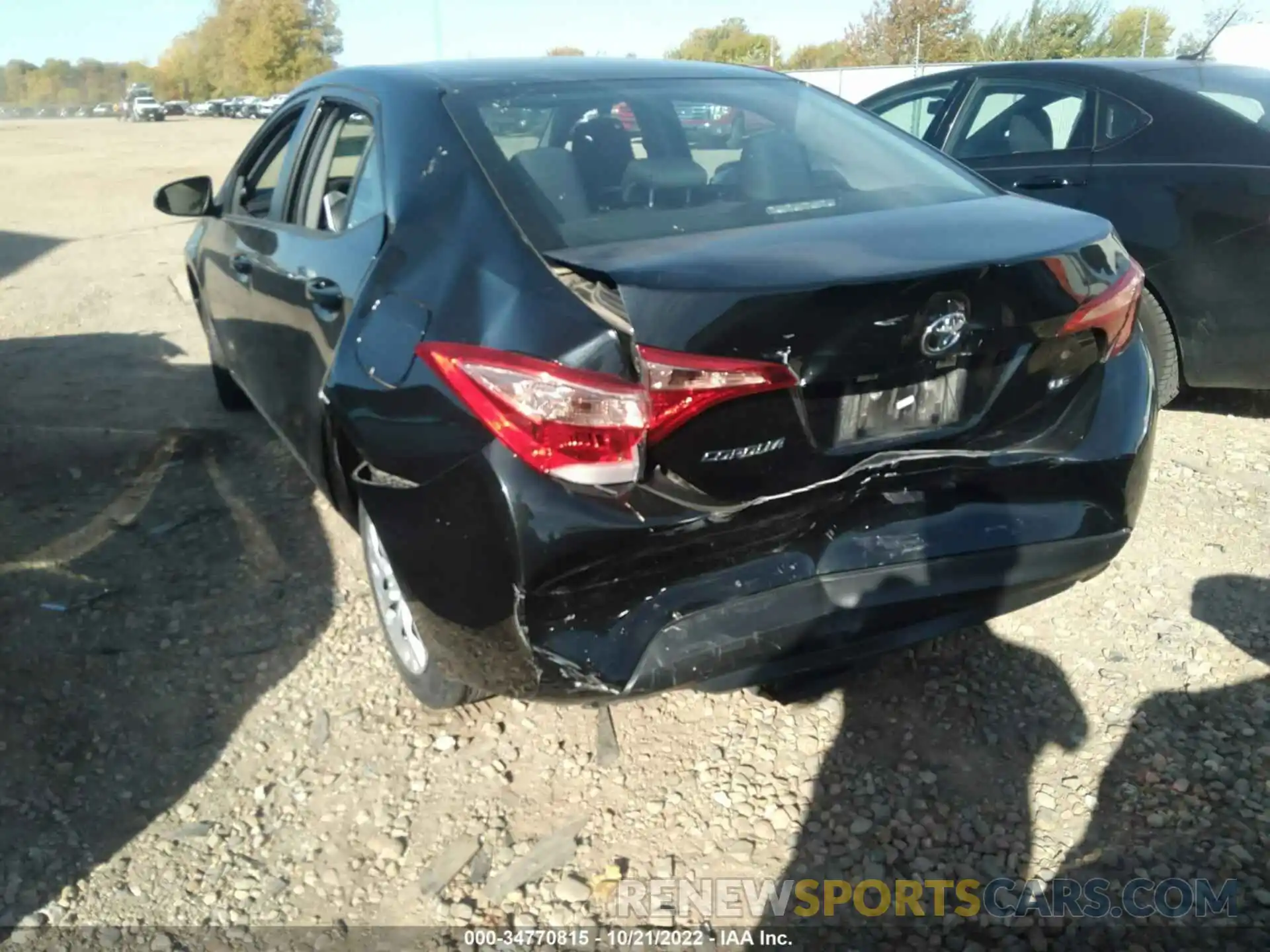 6 Photograph of a damaged car 5YFBURHE3KP928377 TOYOTA COROLLA 2019