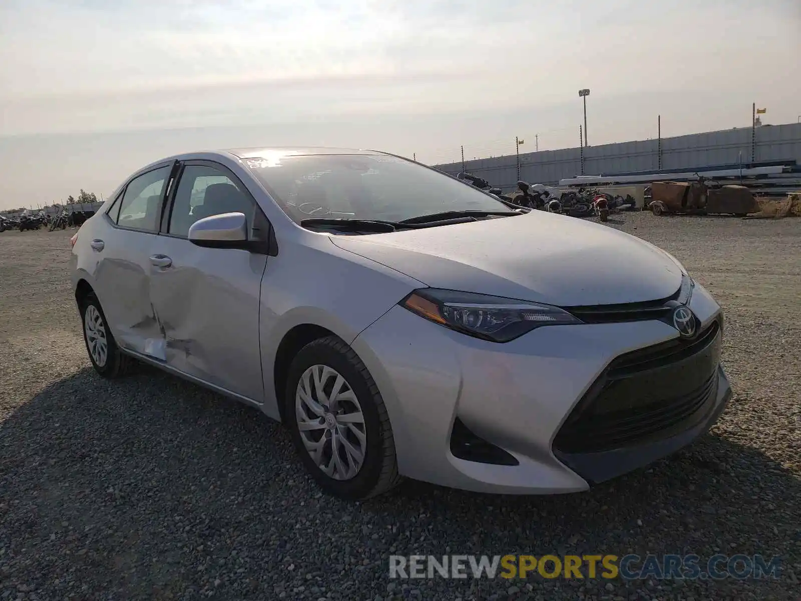 1 Photograph of a damaged car 5YFBURHE3KP934292 TOYOTA COROLLA 2019