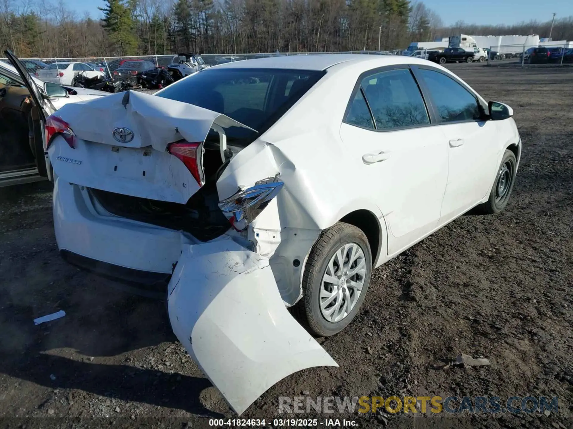 4 Photograph of a damaged car 5YFBURHE3KP937225 TOYOTA COROLLA 2019