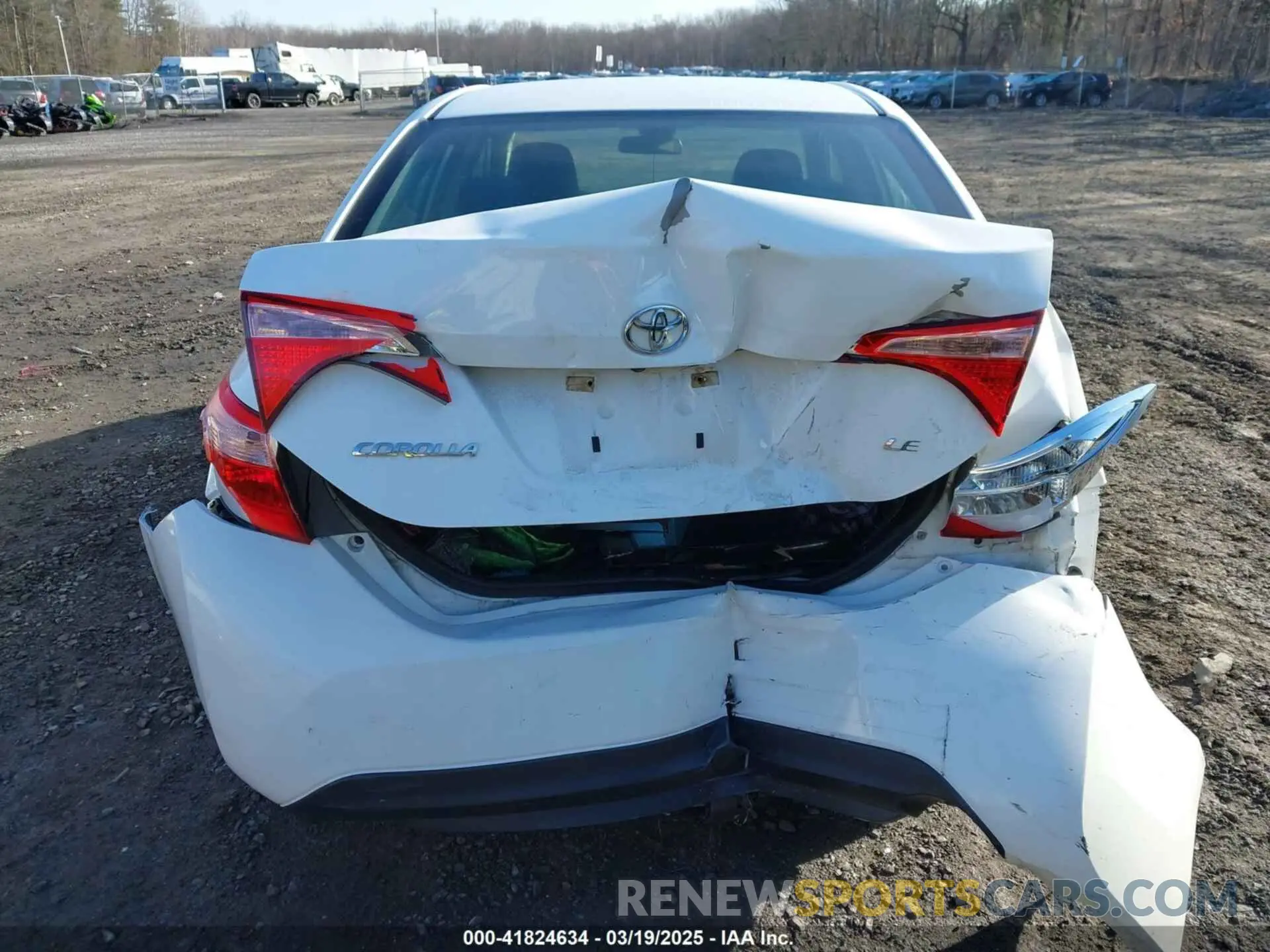 6 Photograph of a damaged car 5YFBURHE3KP937225 TOYOTA COROLLA 2019