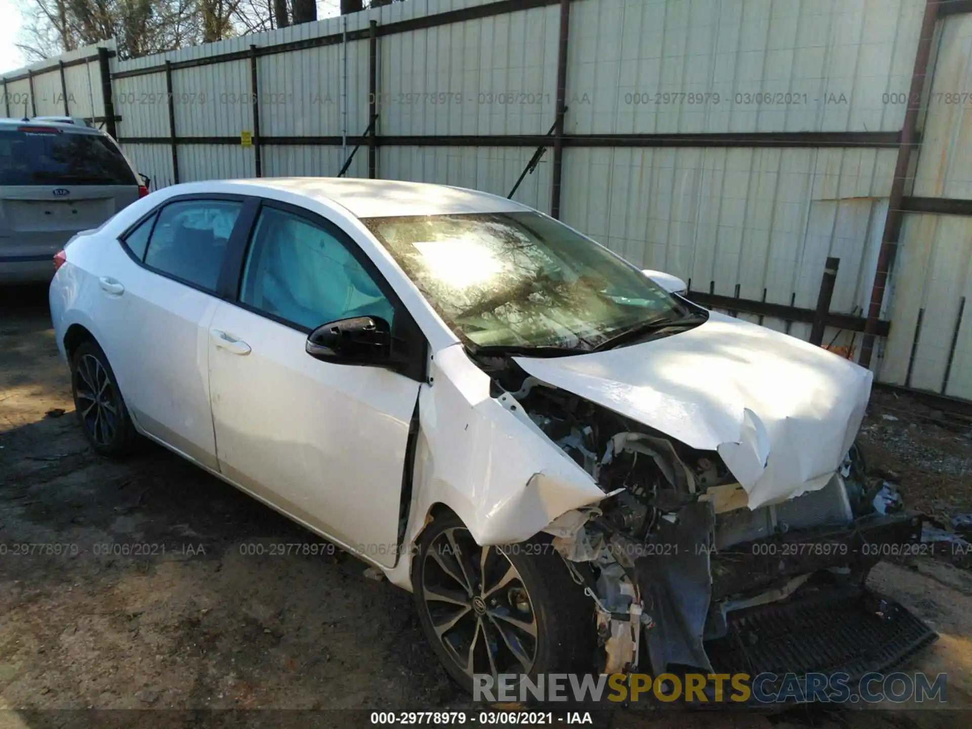 1 Photograph of a damaged car 5YFBURHE3KP938620 TOYOTA COROLLA 2019