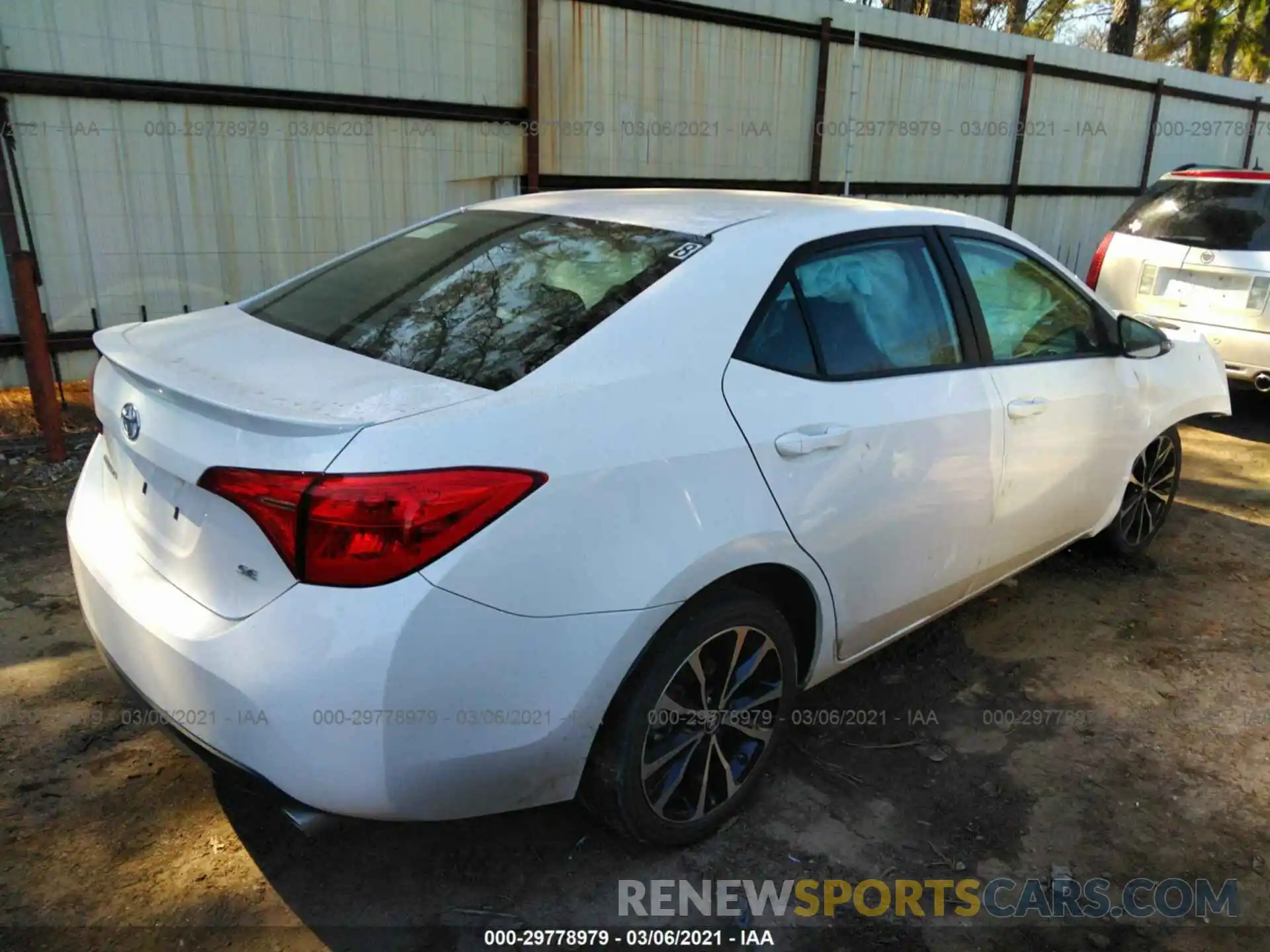 4 Photograph of a damaged car 5YFBURHE3KP938620 TOYOTA COROLLA 2019