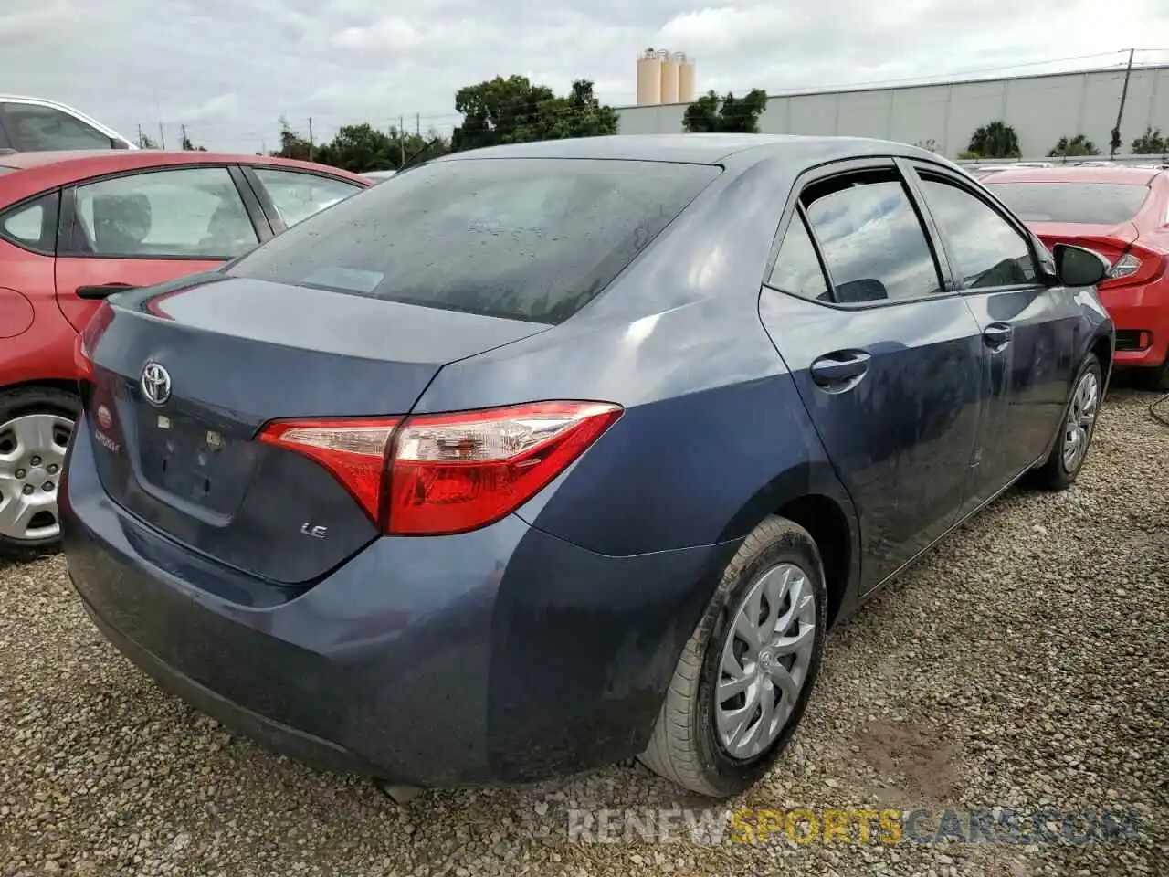 4 Photograph of a damaged car 5YFBURHE3KP939041 TOYOTA COROLLA 2019