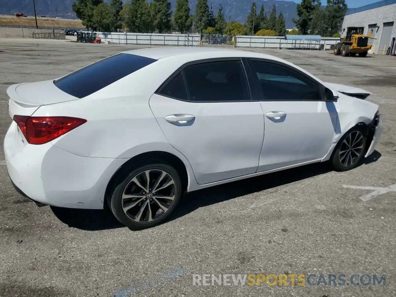 3 Photograph of a damaged car 5YFBURHE3KP940190 TOYOTA COROLLA 2019