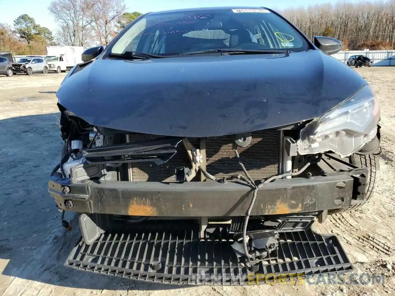 5 Photograph of a damaged car 5YFBURHE3KP940593 TOYOTA COROLLA 2019