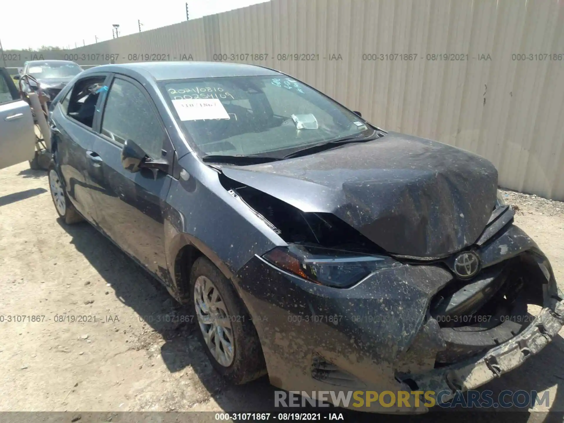 1 Photograph of a damaged car 5YFBURHE3KP940657 TOYOTA COROLLA 2019