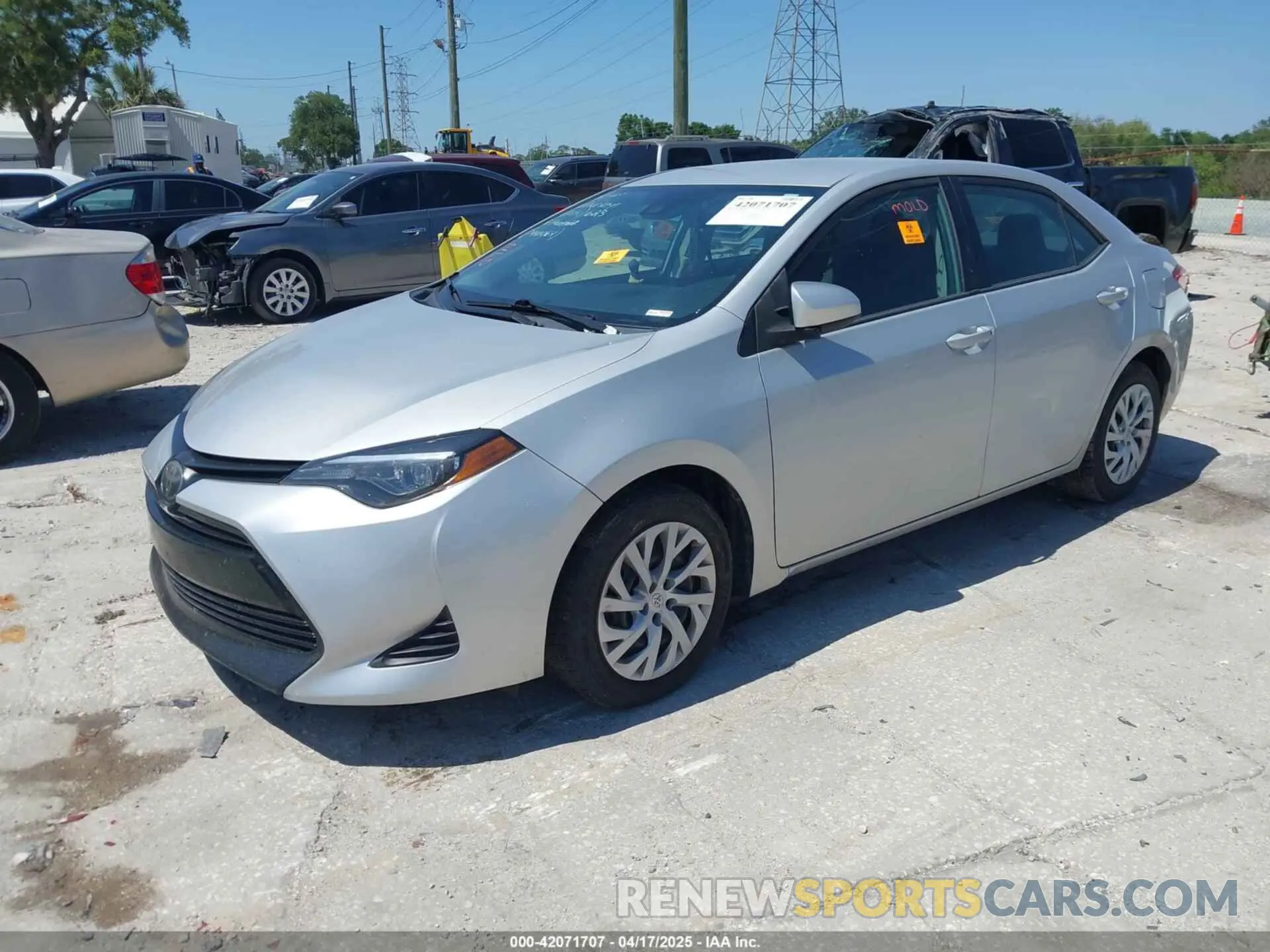 2 Photograph of a damaged car 5YFBURHE3KP941064 TOYOTA COROLLA 2019