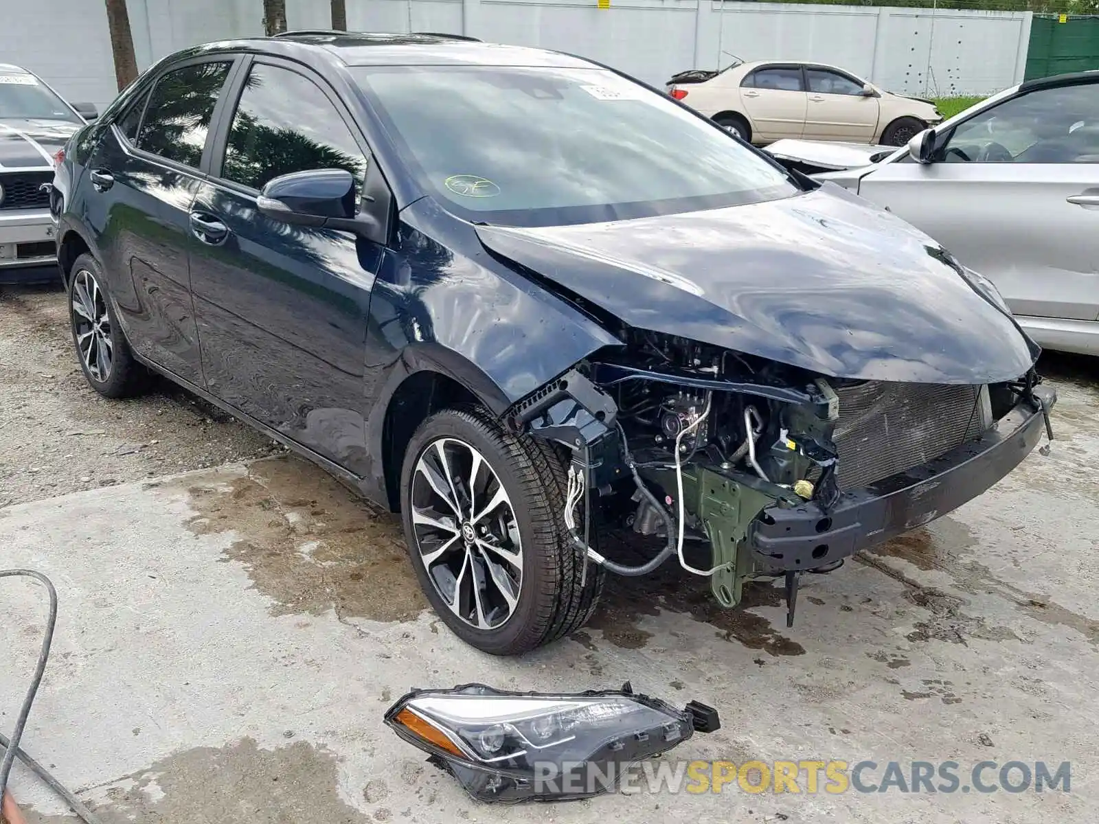 1 Photograph of a damaged car 5YFBURHE3KP941226 TOYOTA COROLLA 2019