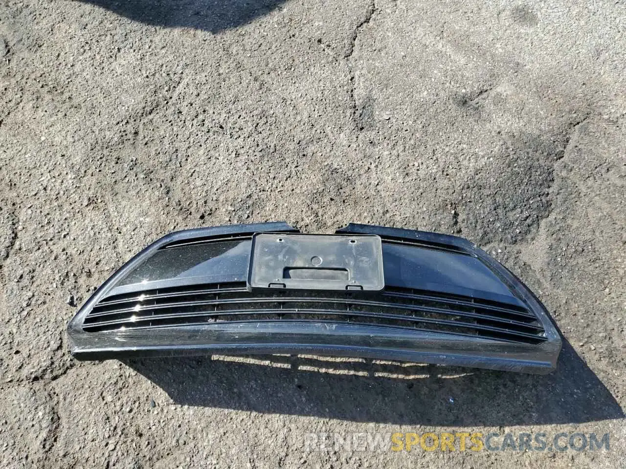 12 Photograph of a damaged car 5YFBURHE3KP942215 TOYOTA COROLLA 2019