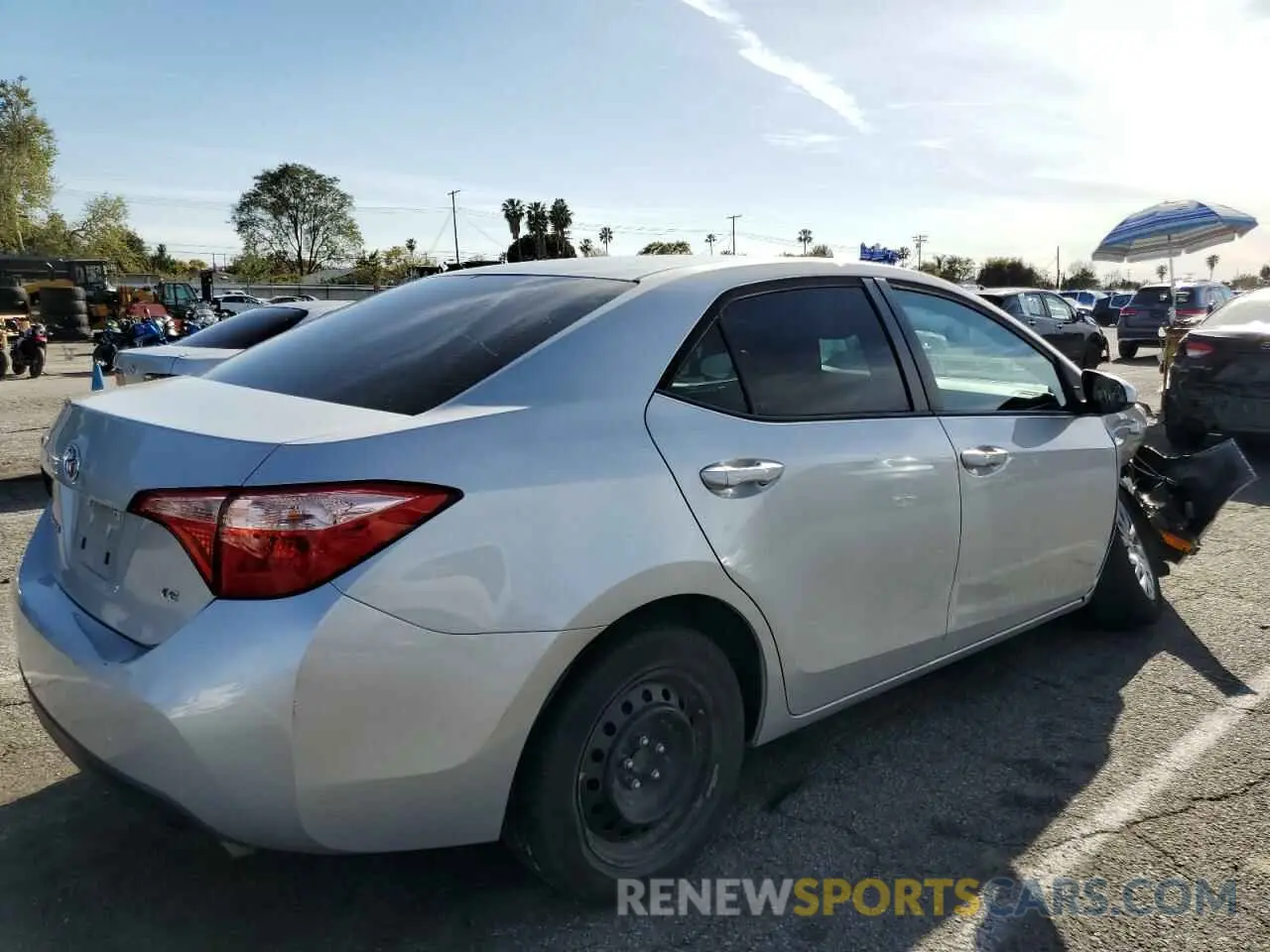 3 Photograph of a damaged car 5YFBURHE3KP942215 TOYOTA COROLLA 2019
