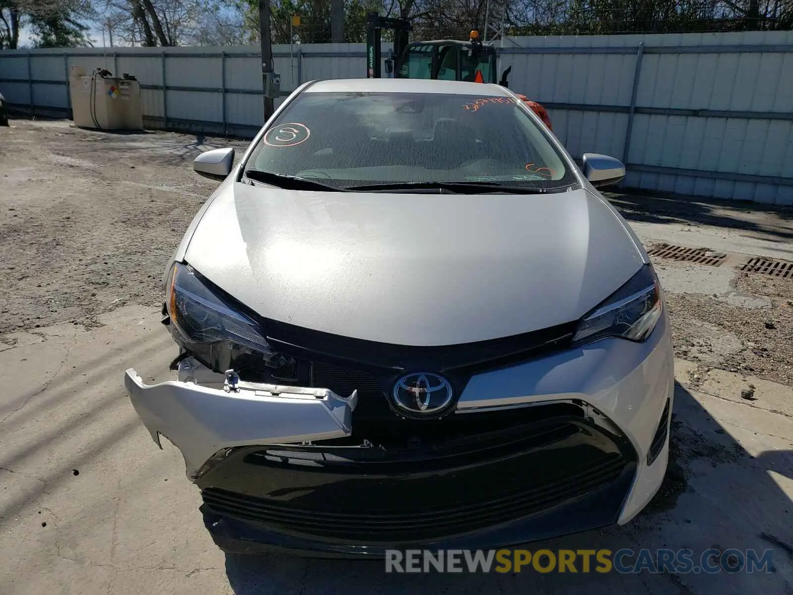 9 Photograph of a damaged car 5YFBURHE3KP942988 TOYOTA COROLLA 2019