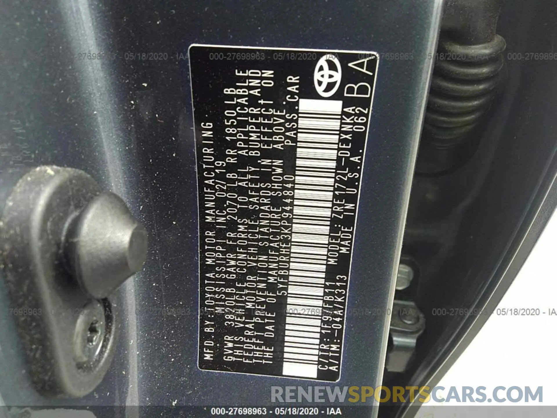 9 Photograph of a damaged car 5YFBURHE3KP944840 TOYOTA COROLLA 2019