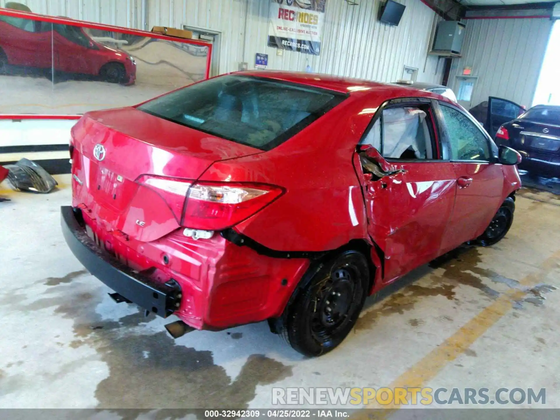 4 Photograph of a damaged car 5YFBURHE4KP857576 TOYOTA COROLLA 2019