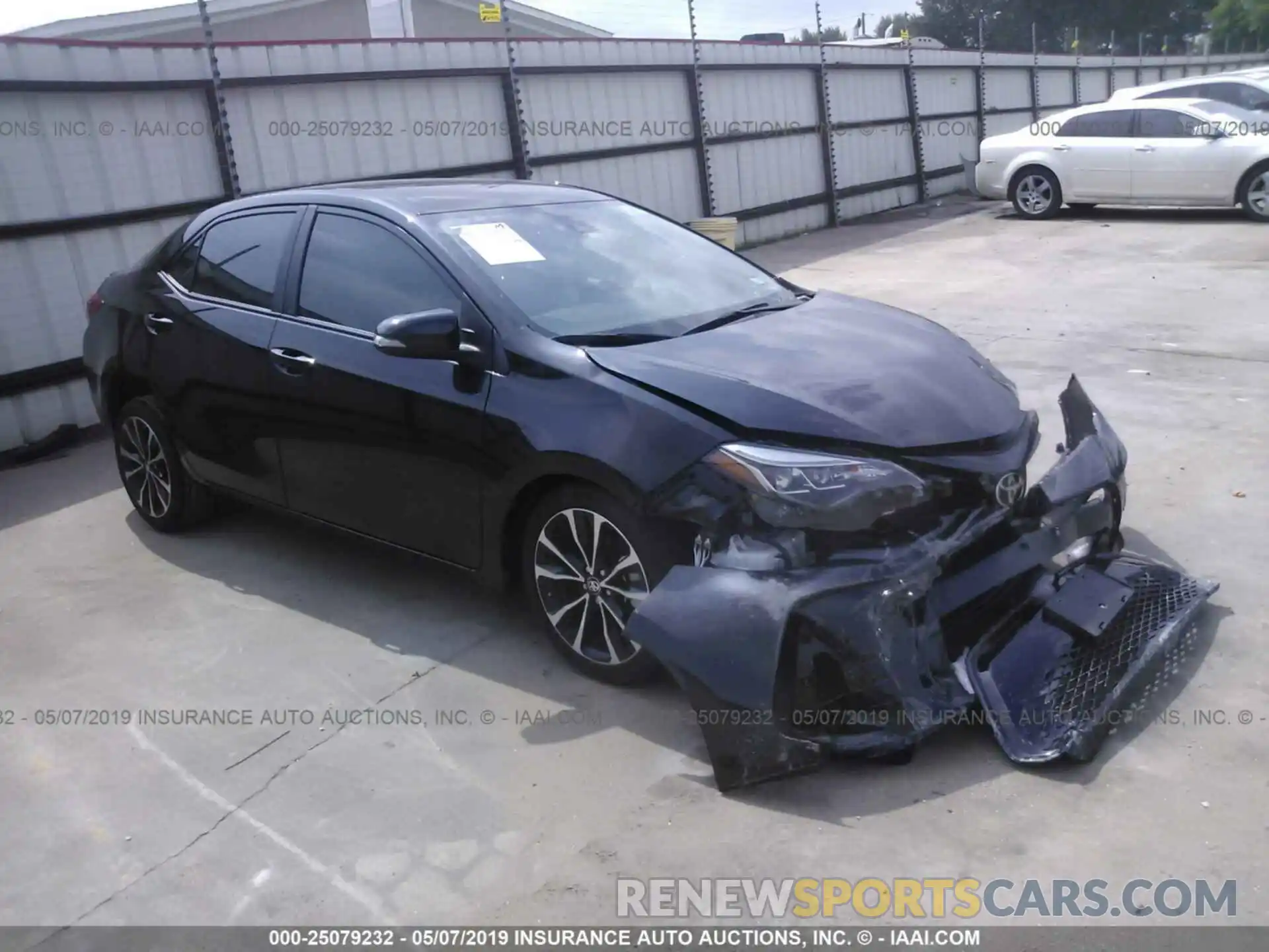 1 Photograph of a damaged car 5YFBURHE4KP858341 TOYOTA COROLLA 2019