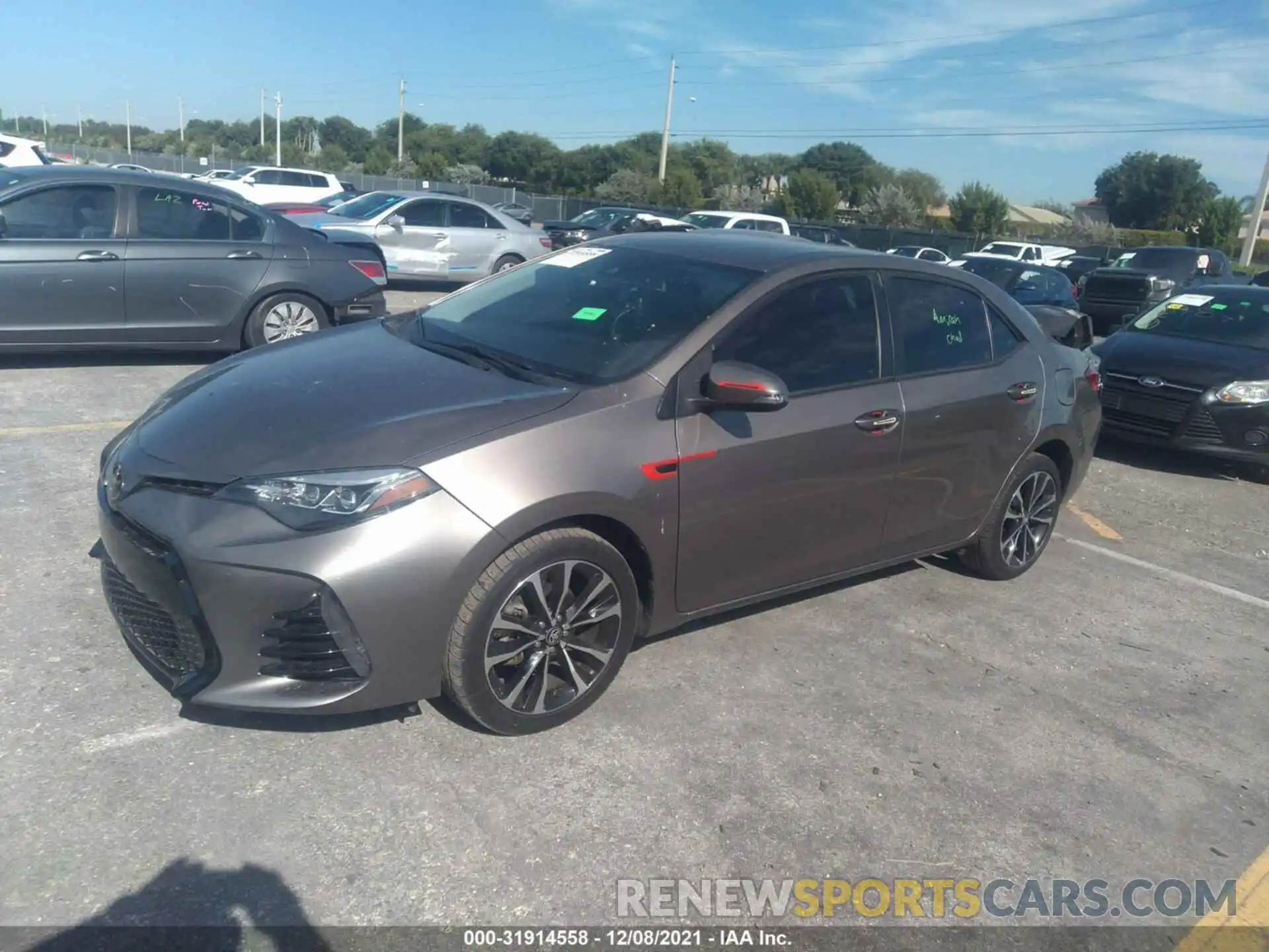 2 Photograph of a damaged car 5YFBURHE4KP858596 TOYOTA COROLLA 2019