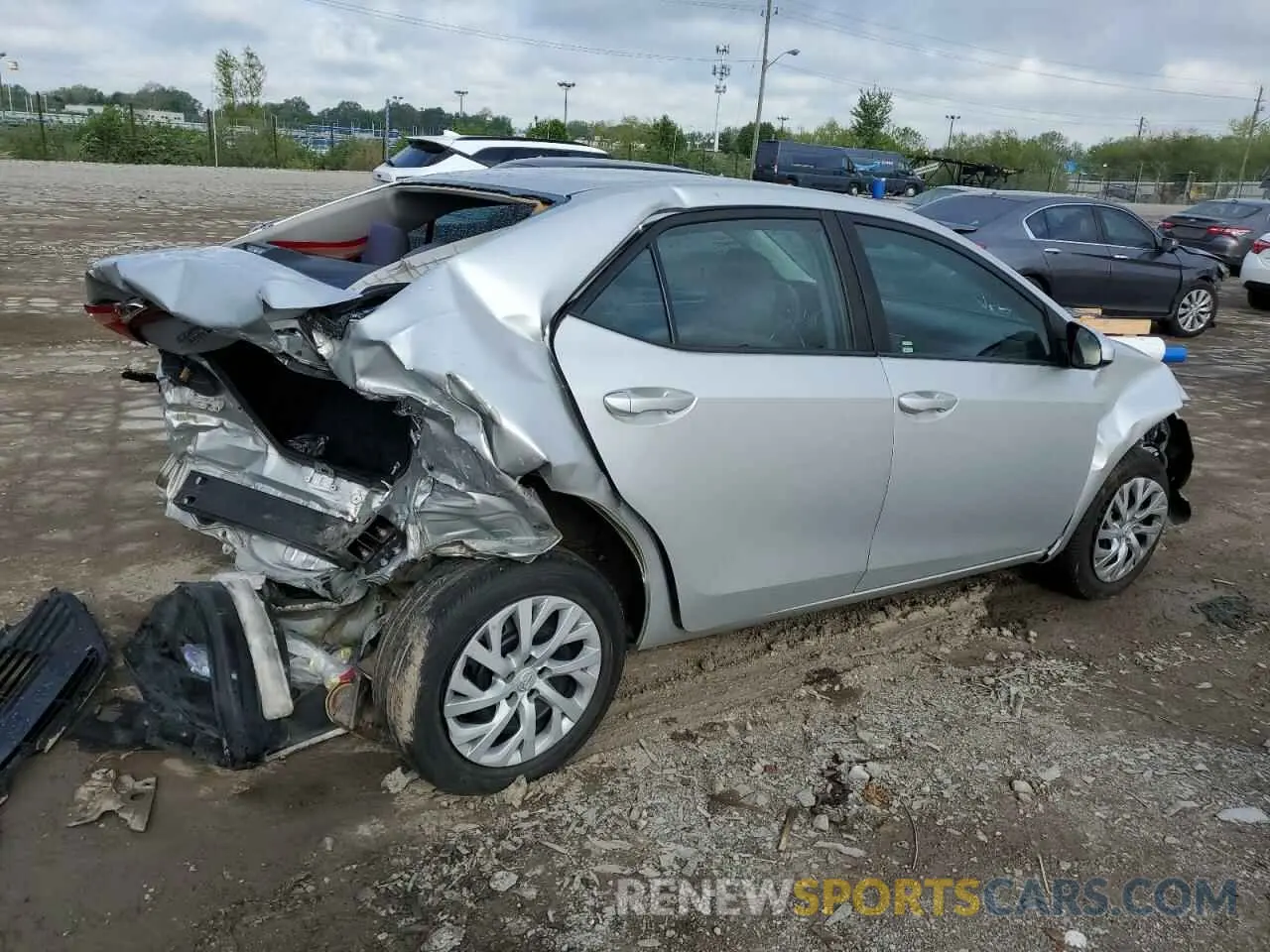 3 Photograph of a damaged car 5YFBURHE4KP860686 TOYOTA COROLLA 2019