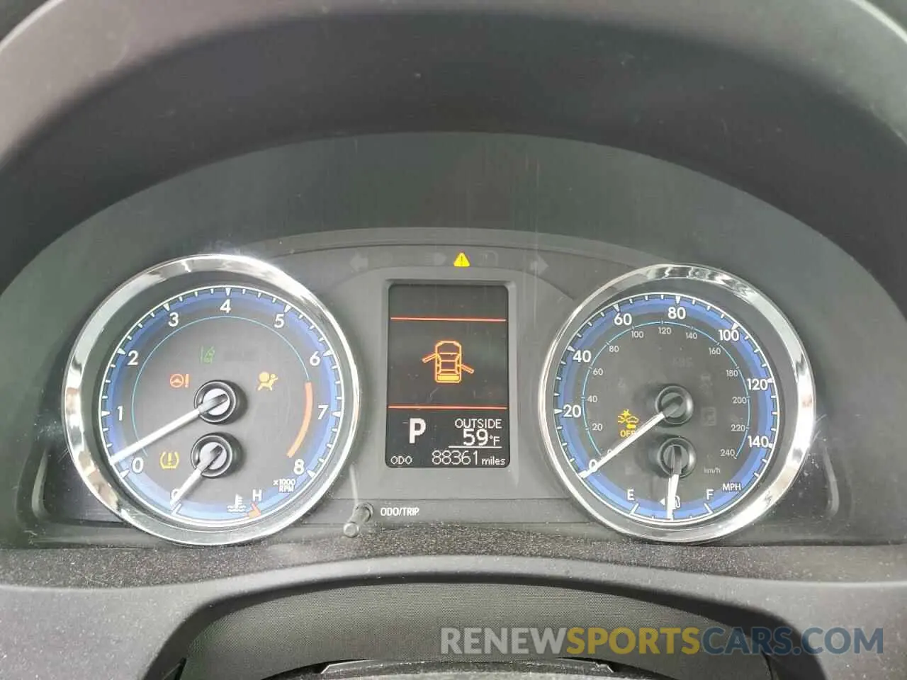 9 Photograph of a damaged car 5YFBURHE4KP860686 TOYOTA COROLLA 2019