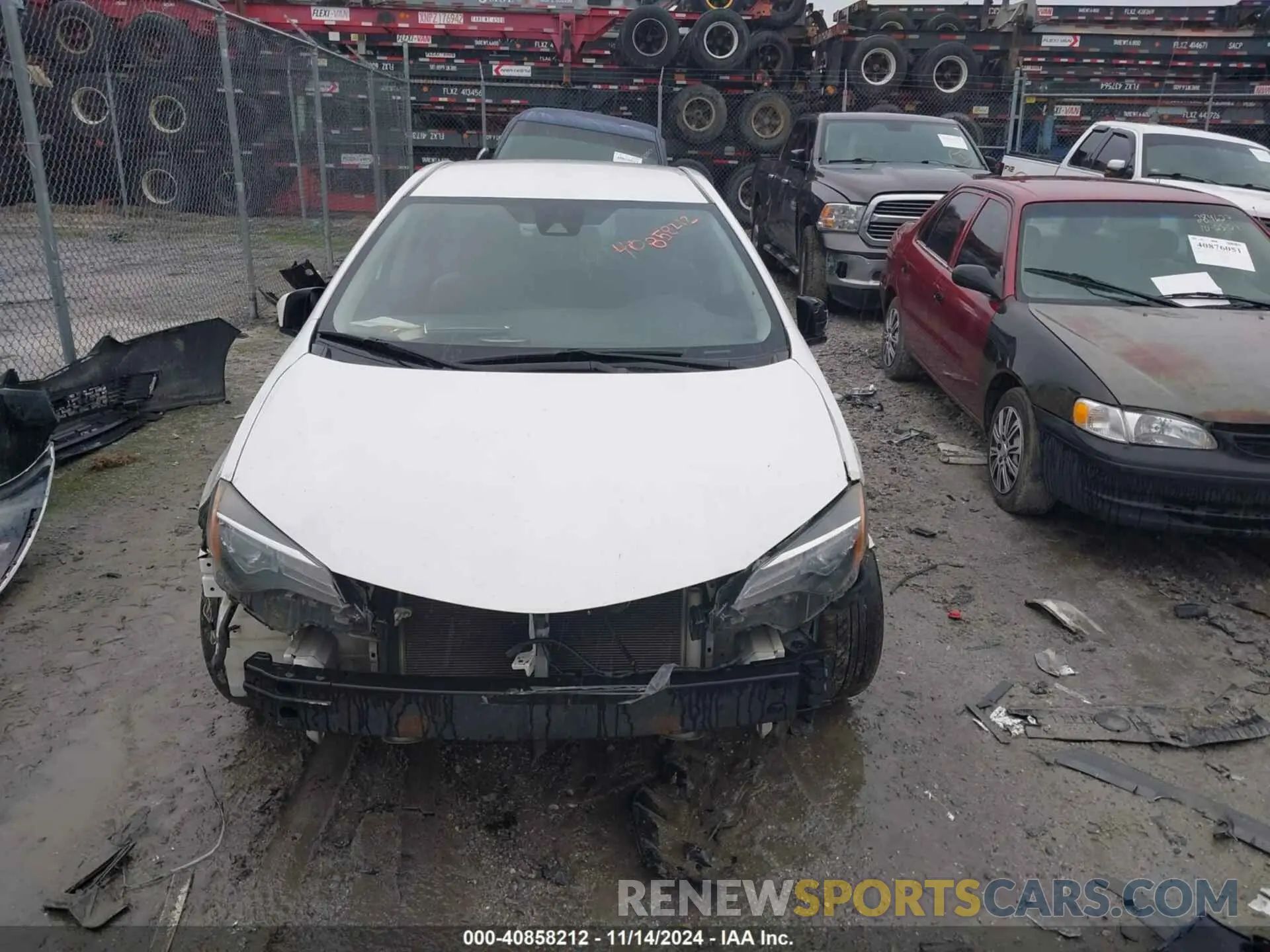 11 Photograph of a damaged car 5YFBURHE4KP861787 TOYOTA COROLLA 2019