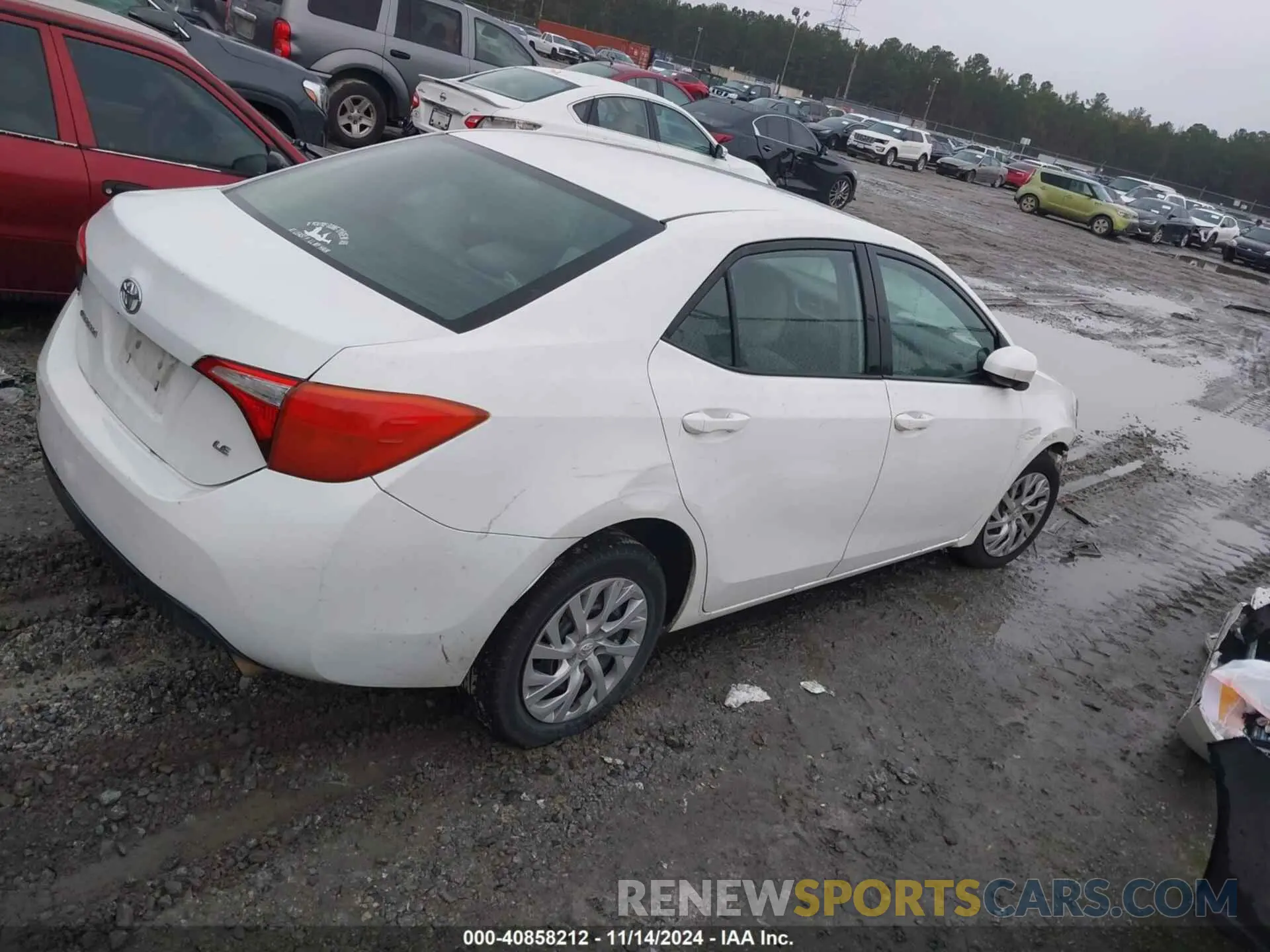 4 Photograph of a damaged car 5YFBURHE4KP861787 TOYOTA COROLLA 2019
